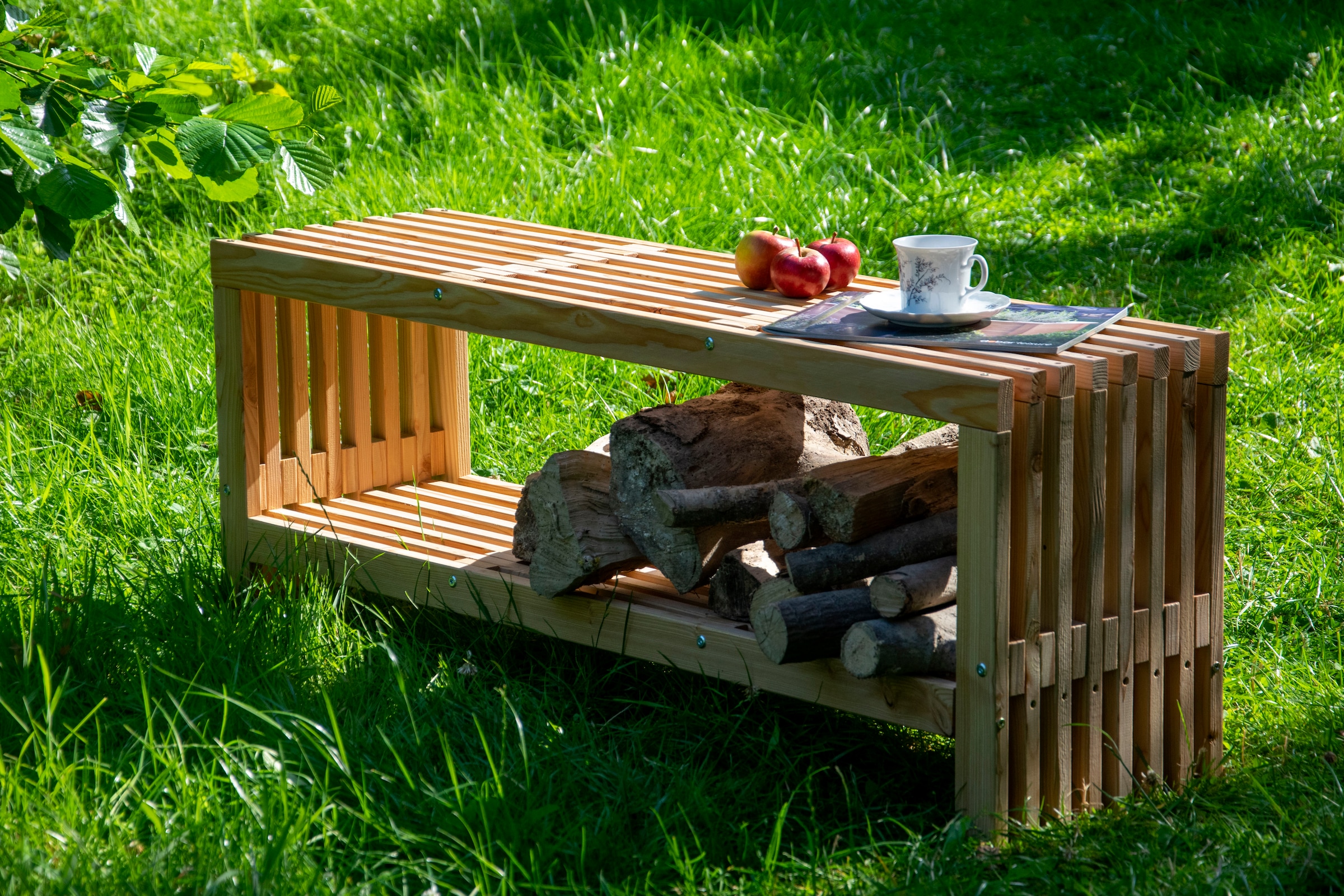 dobar Gartenbank »"Freja" mit Kaminholzfach«, moderne Sitzbank mit Stauraum, Abmessungen ca.: 115 x 33 x 45 cm