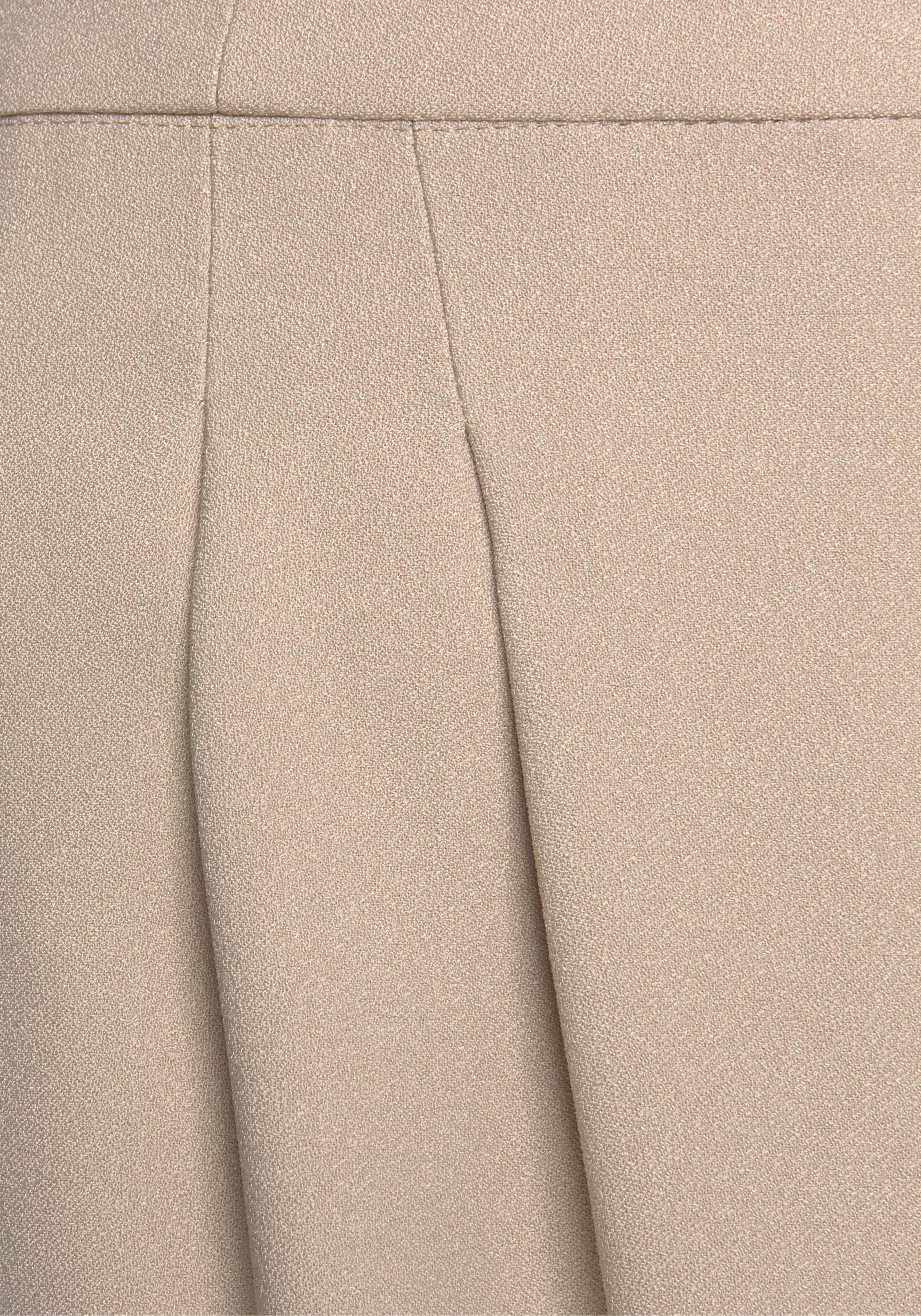 LASCANA Palazzohose, mit Zierknöpfen und bequemen Bund, elegante Stoffhose mit Taschen