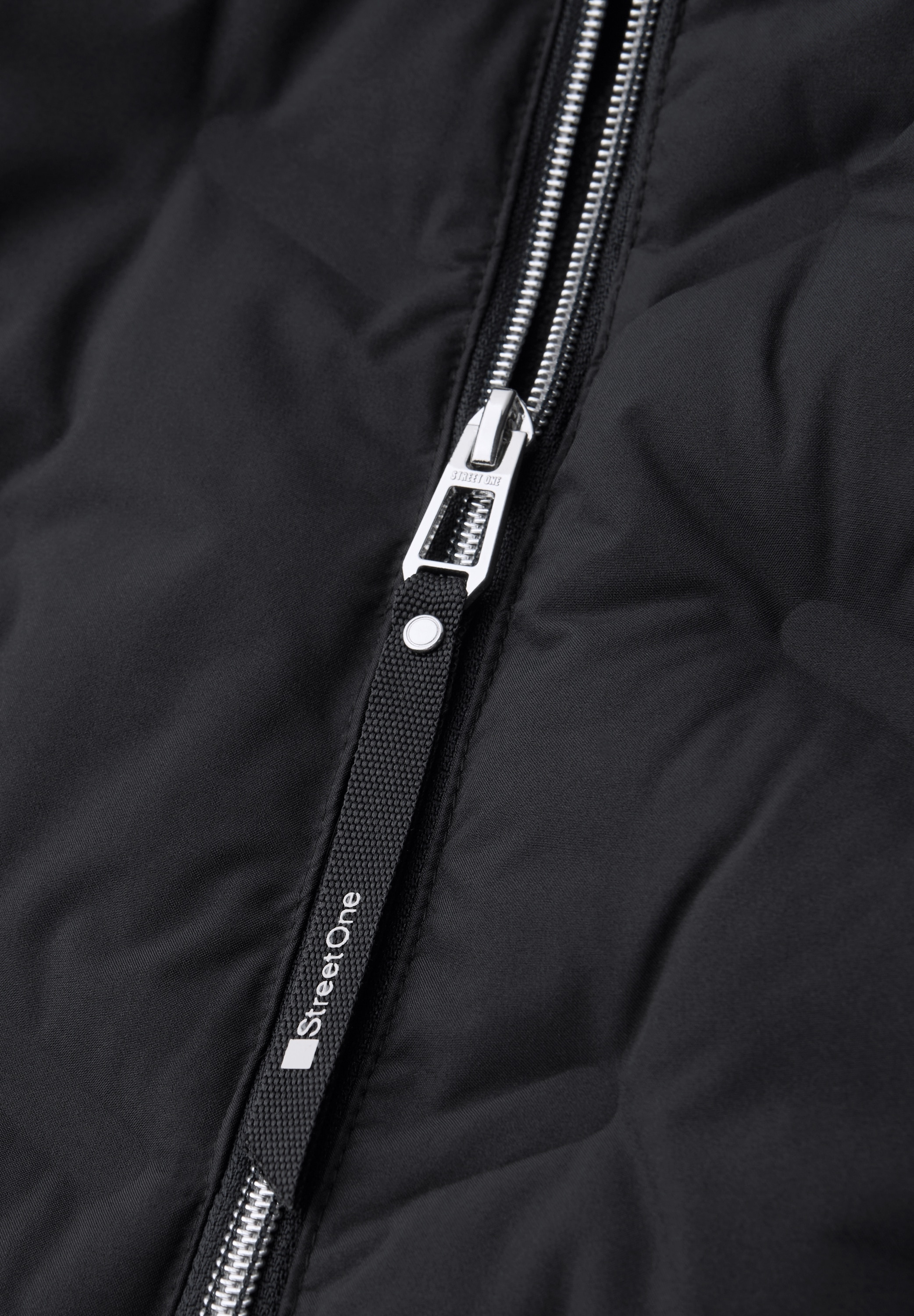 STREET ONE Steppjacke mit Kapuze mit Kapuze und Strukturmix