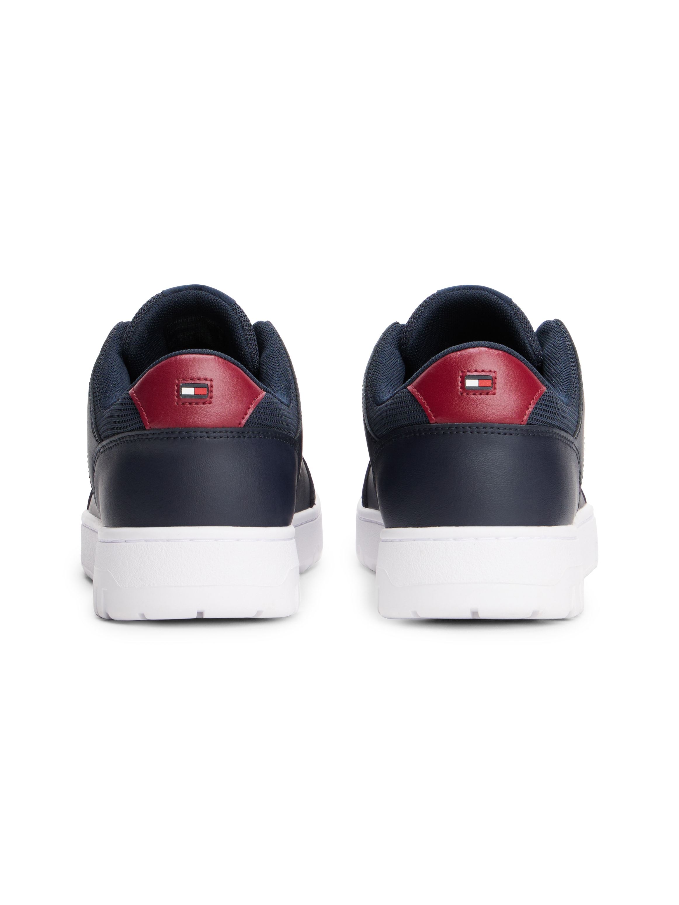 Tommy Hilfiger Sneaker »TH BASKET CORE LITE LTH MIX«, Freizeitschuh, Halbschuh, Schnürschuh mit Logoschriftzug