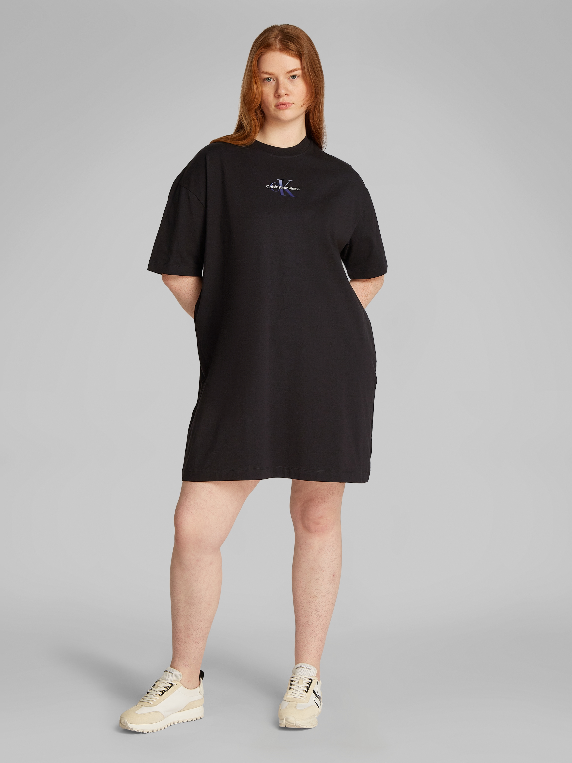 Calvin Klein Jeans Plus Shirtkleid »PLUS GRADIENT MONOLOGO TEE DRESS«, in großen Größen