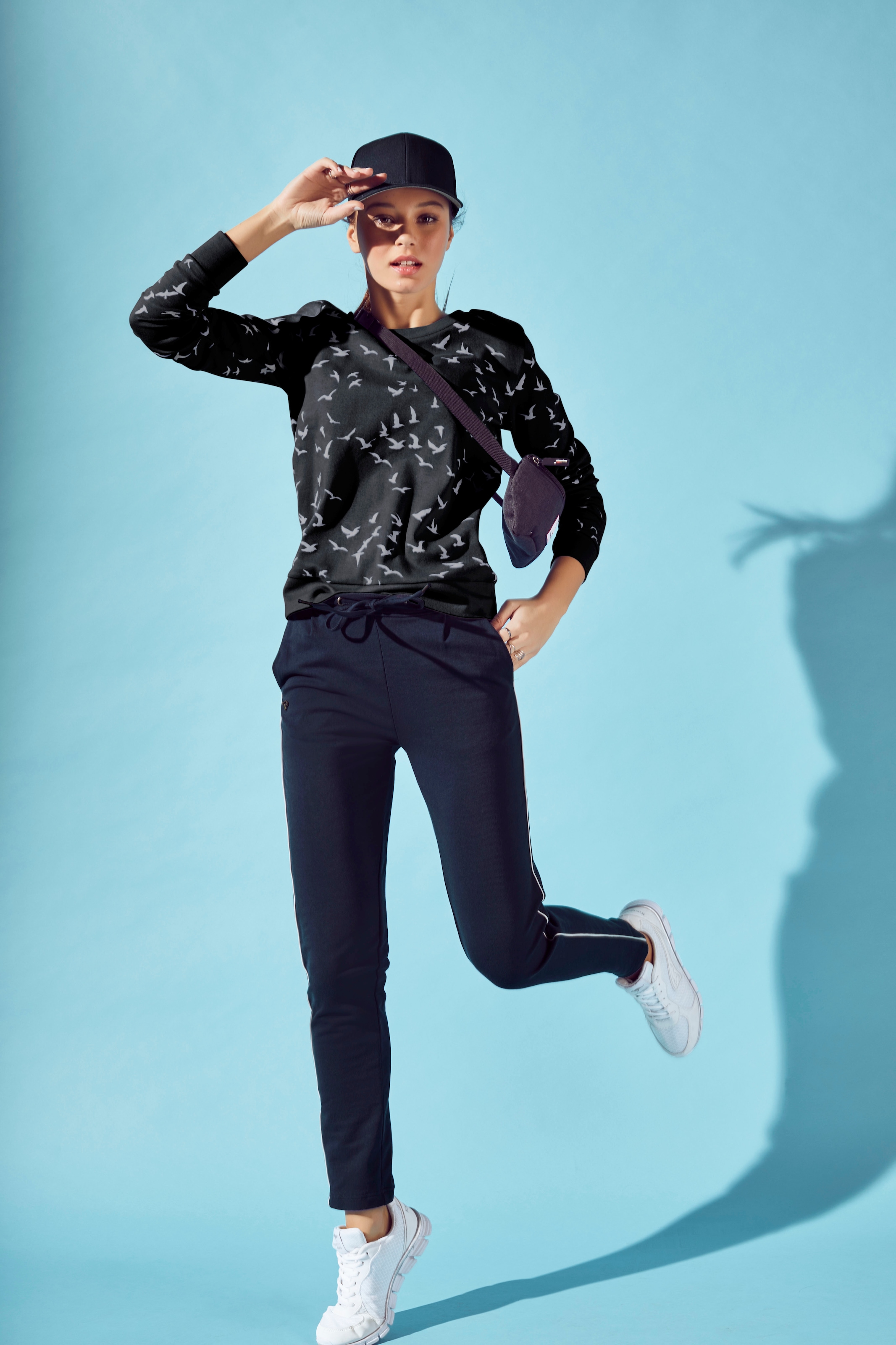 mit kaufen KangaROOS modischem online Minimal-Allover-Print Sweatshirt,
