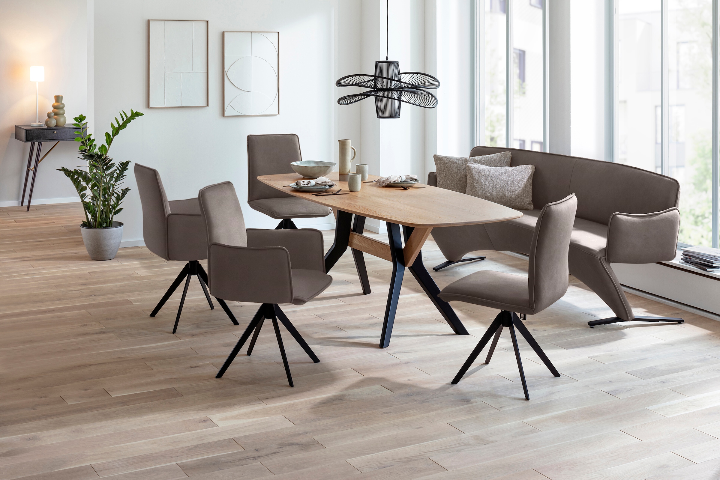K+W Komfort & Wohnen Drehstuhl, Leder, Blitzdrehkreuz und Rückholfunktion, dekorativer 12mm Biese