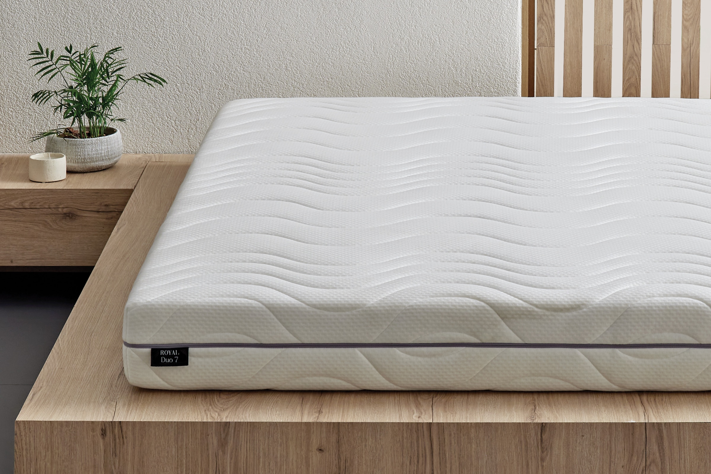 Yatas Bedding Taschenfederkernmatratze »Royal Duo 7 Slim, Matratze 90x200, 140x200 cm & weitere Größen«, 18 cm hoch, Raumgewicht: 28 kg/m³, 434 Federn, (1 St., 1-tlg.), 7-Zonen, H2 / H3, Wendematratze, ergonomisch, atmungsaktiv