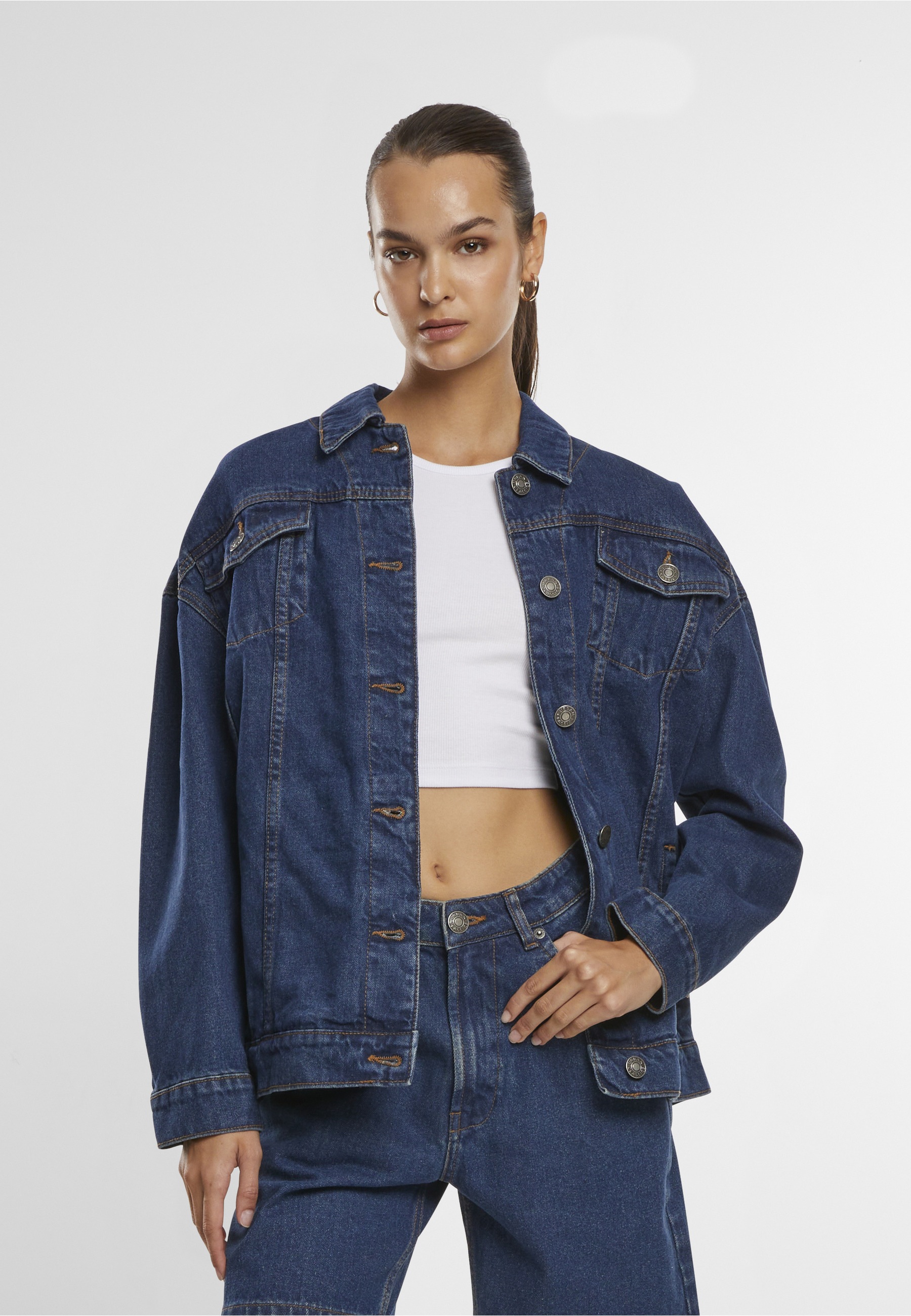 URBAN CLASSICS Jeansjacke »Urban Classics Damen Ladies Oversized 90‘s Denim Jacket« 1 Stk. tlg. ohne Kapuze