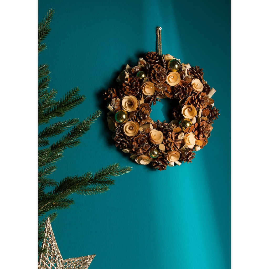 Myflair Möbel & Accessoires Dekokranz »Weihnachtsdeko«, mit Naturmaterialien und glänzenden Kugeln gestaltet, Ø 42 cm