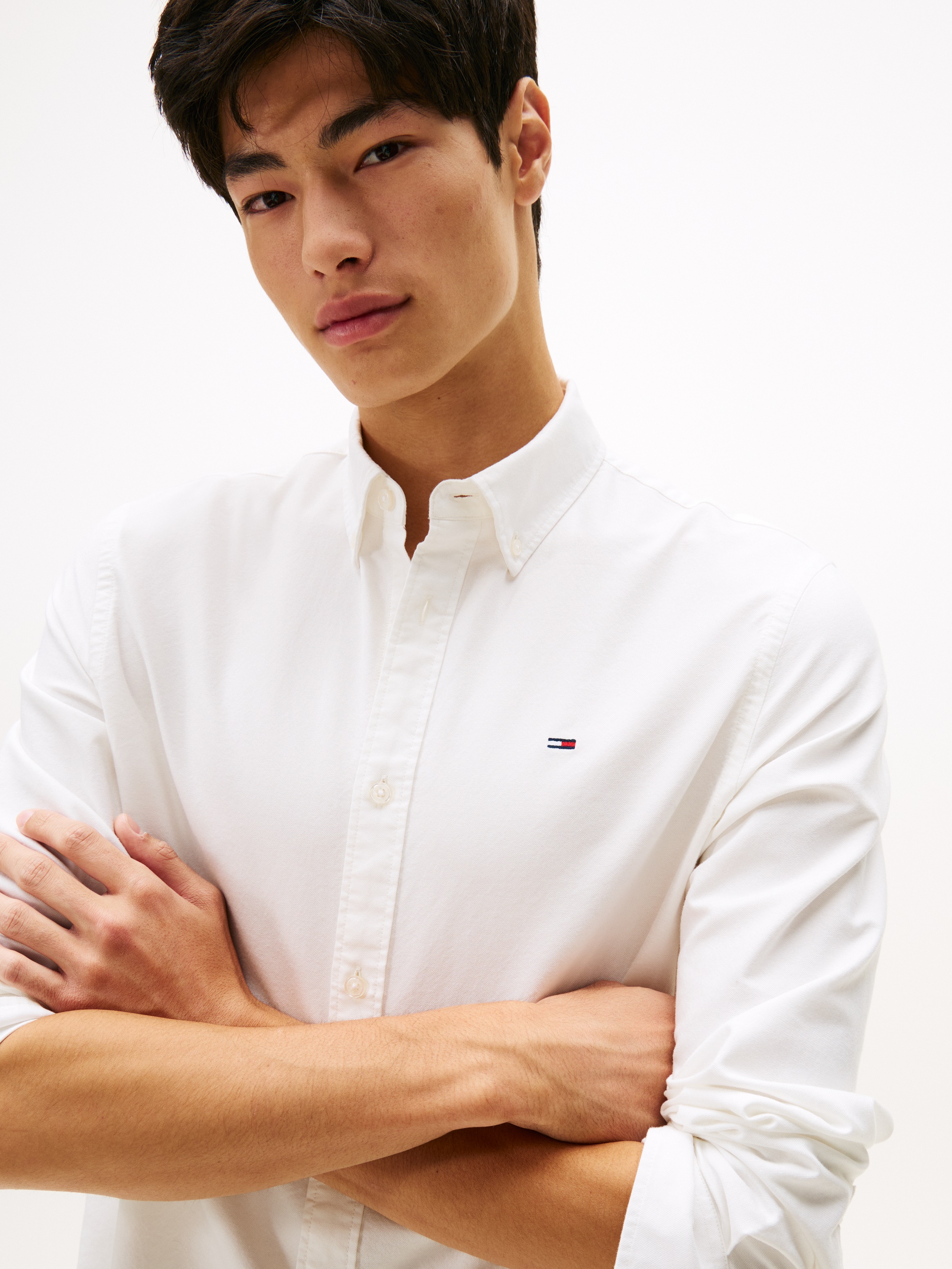 Tommy Jeans Langarmhemd »TJM REG OXFORD SHIRT EXT«, Mit Rundhalsausschnitt
