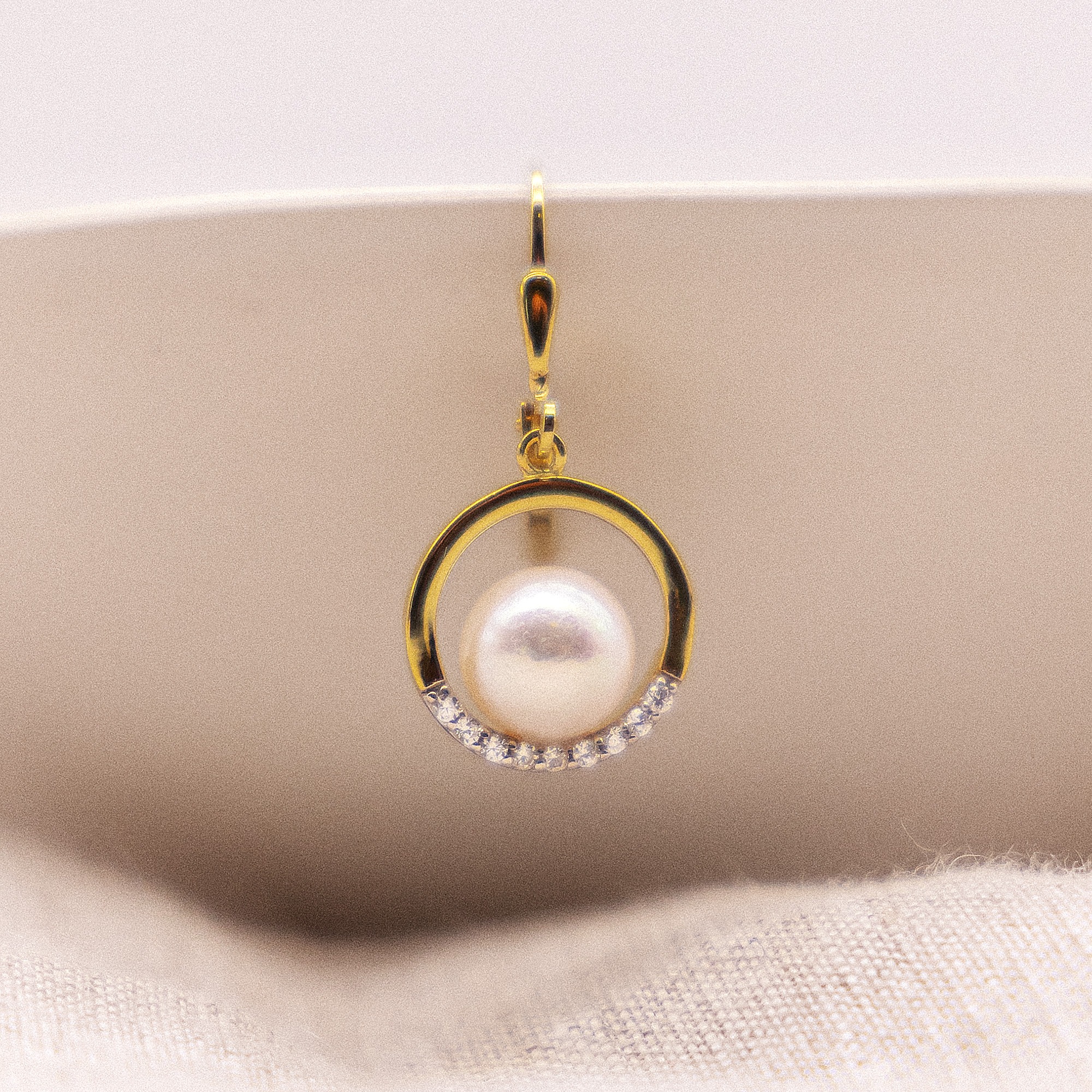 Fascination by Ellen K. Paar Ohrhänger »Gold 375 Perle weiß 8-8,5mm Zirkonia weiß«