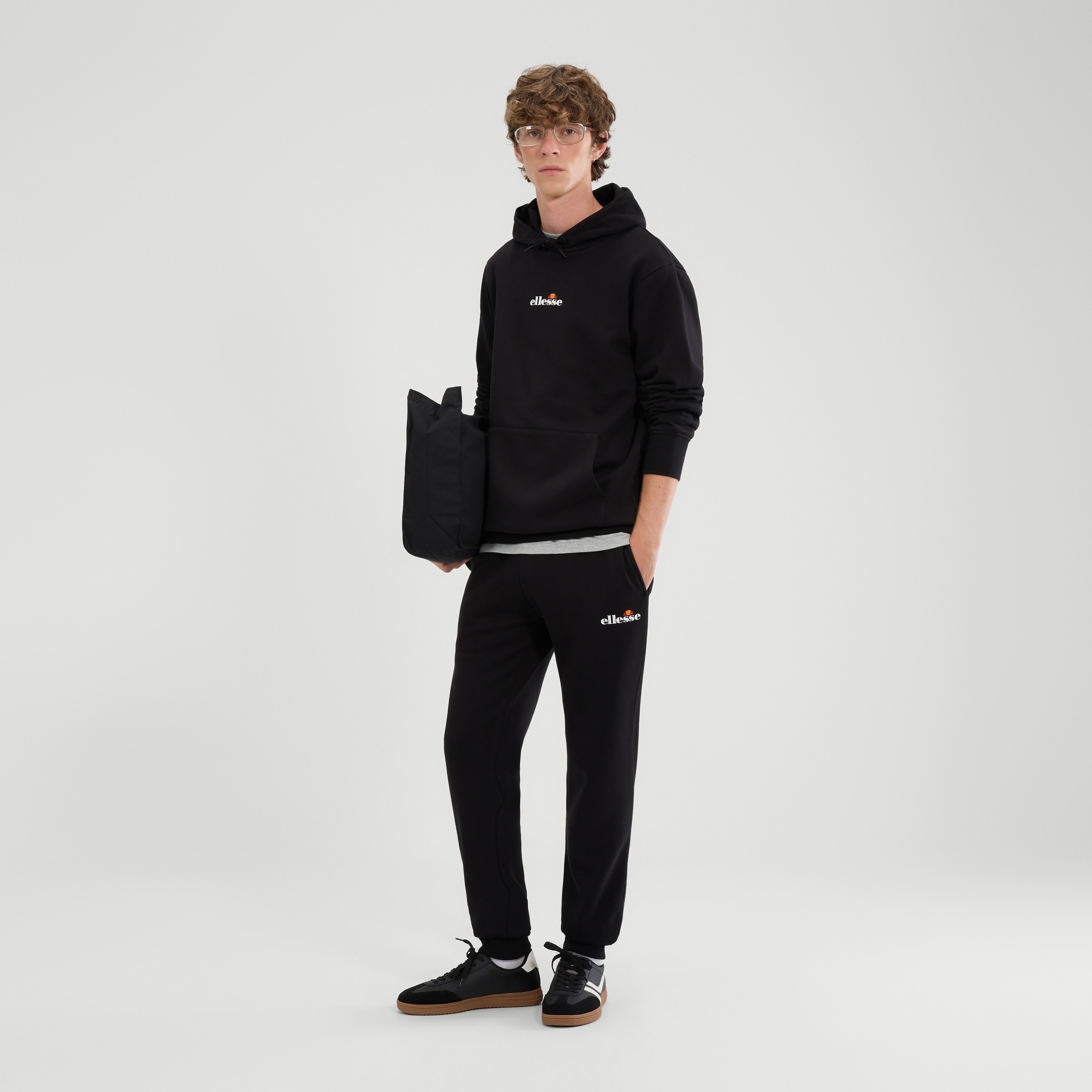 Ellesse Jogginganzug »SUCRE 2 JOG SUIT« aus Baumwollmischung, mit Kapuze mit Kordelzug, auch in großen Größen