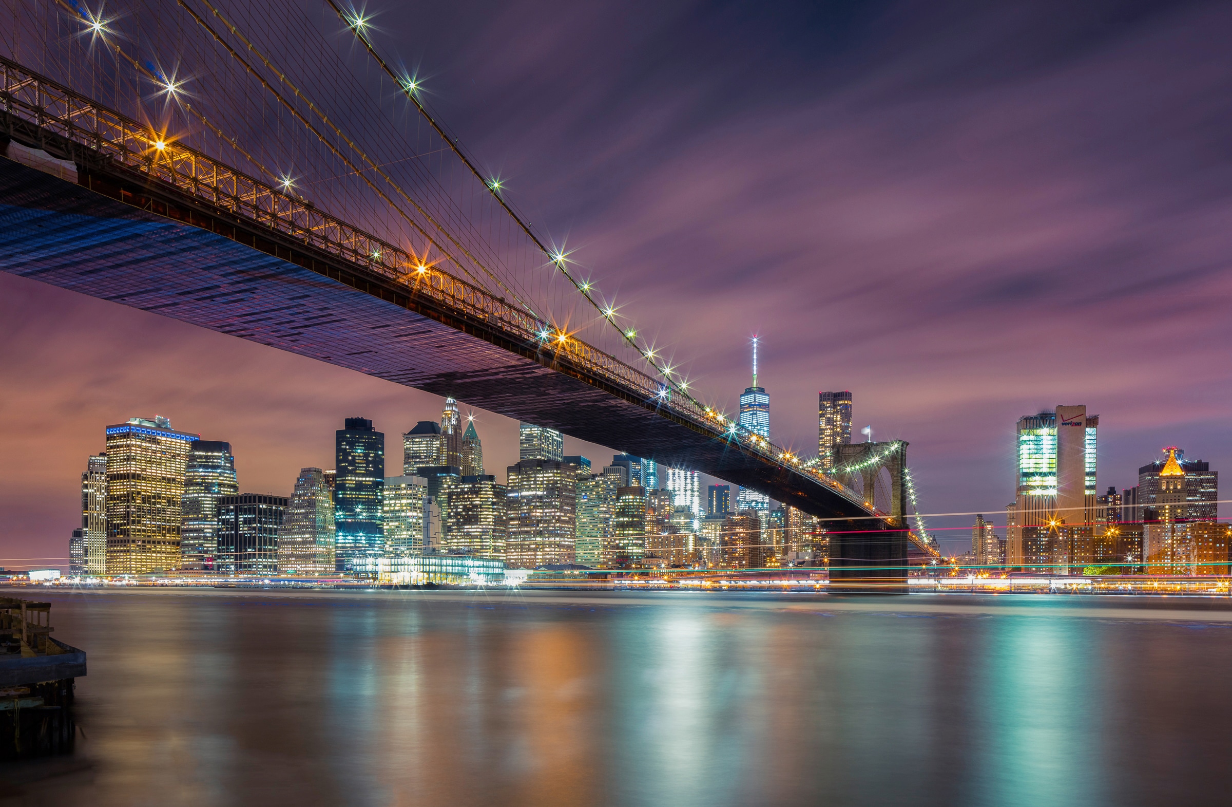 Papermoon Fototapete »Photo-Art MICHAEL ZHENG, BROOKLYN BRIDGE NACHTS« günstig online kaufen