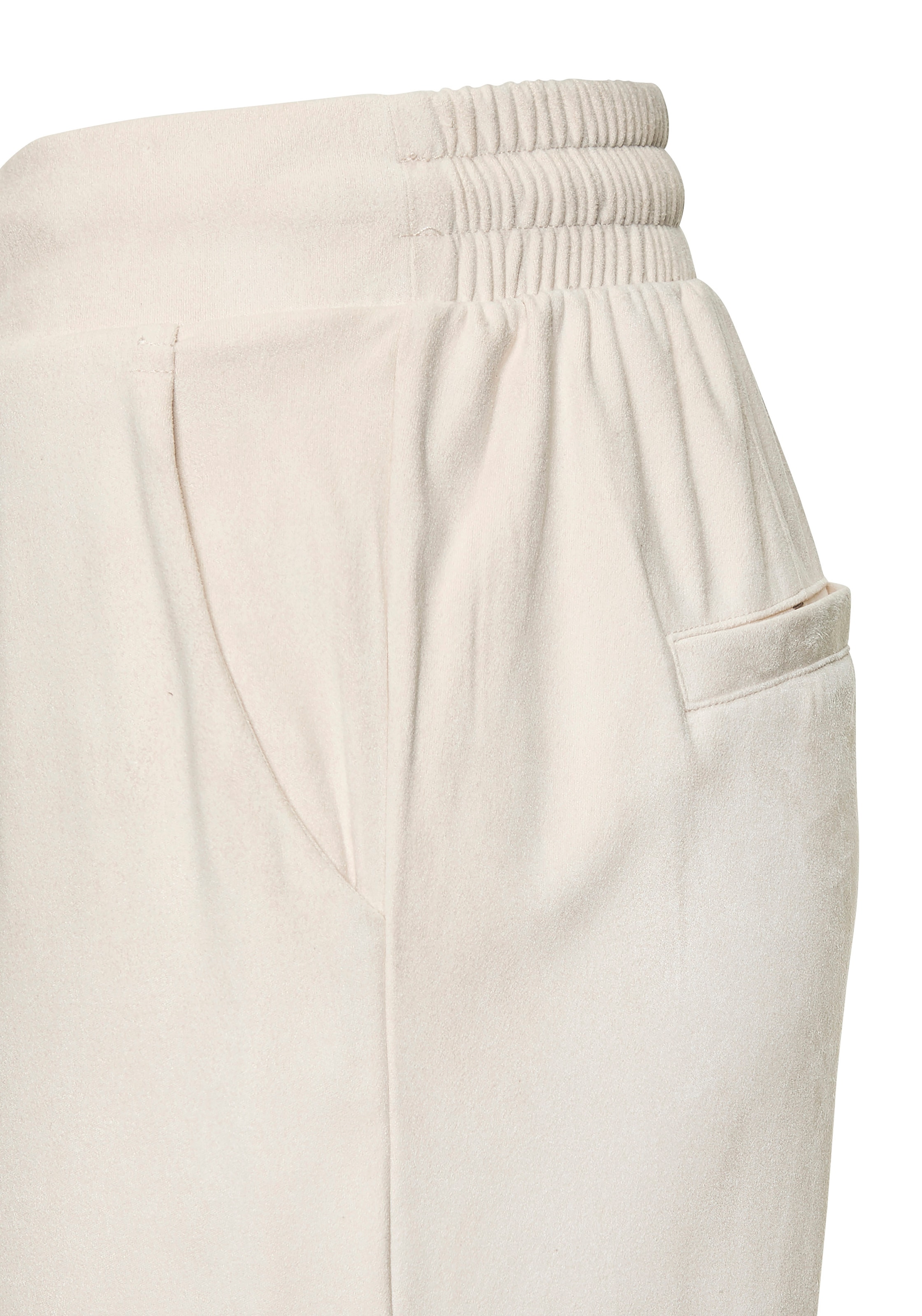 LASCANA Schlupfhose, aus Velourlederimitat mit Taschen, bequeme Stoffhose, Gummizugbund