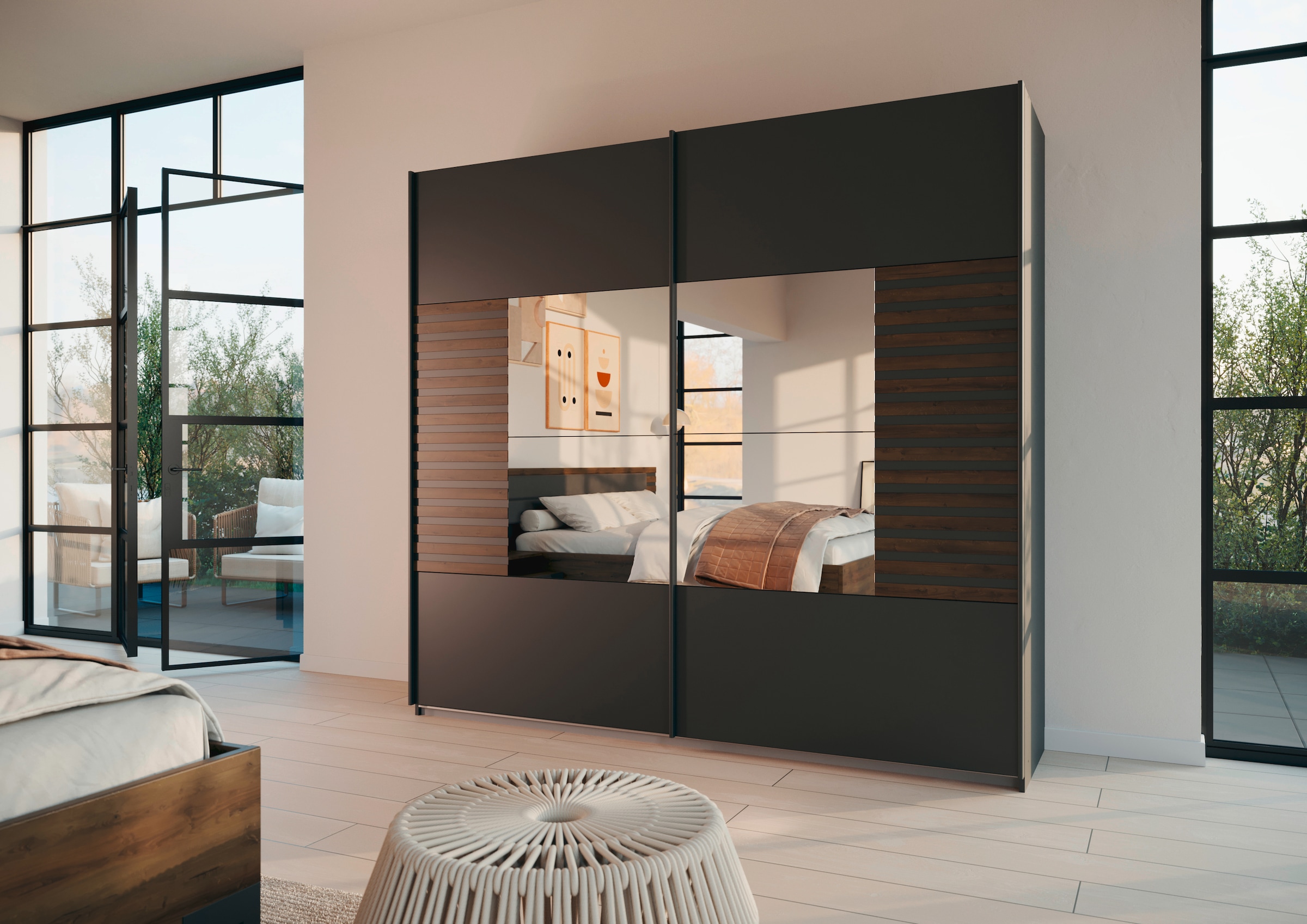 rauch Schwebetürenschrank »Kleiderschrank Schrank Garderobe Schlafzimmerschrank BAREA«, Front- Auflage in moderner Lamellen-Optik und Spiegel MADE IN GERMANY