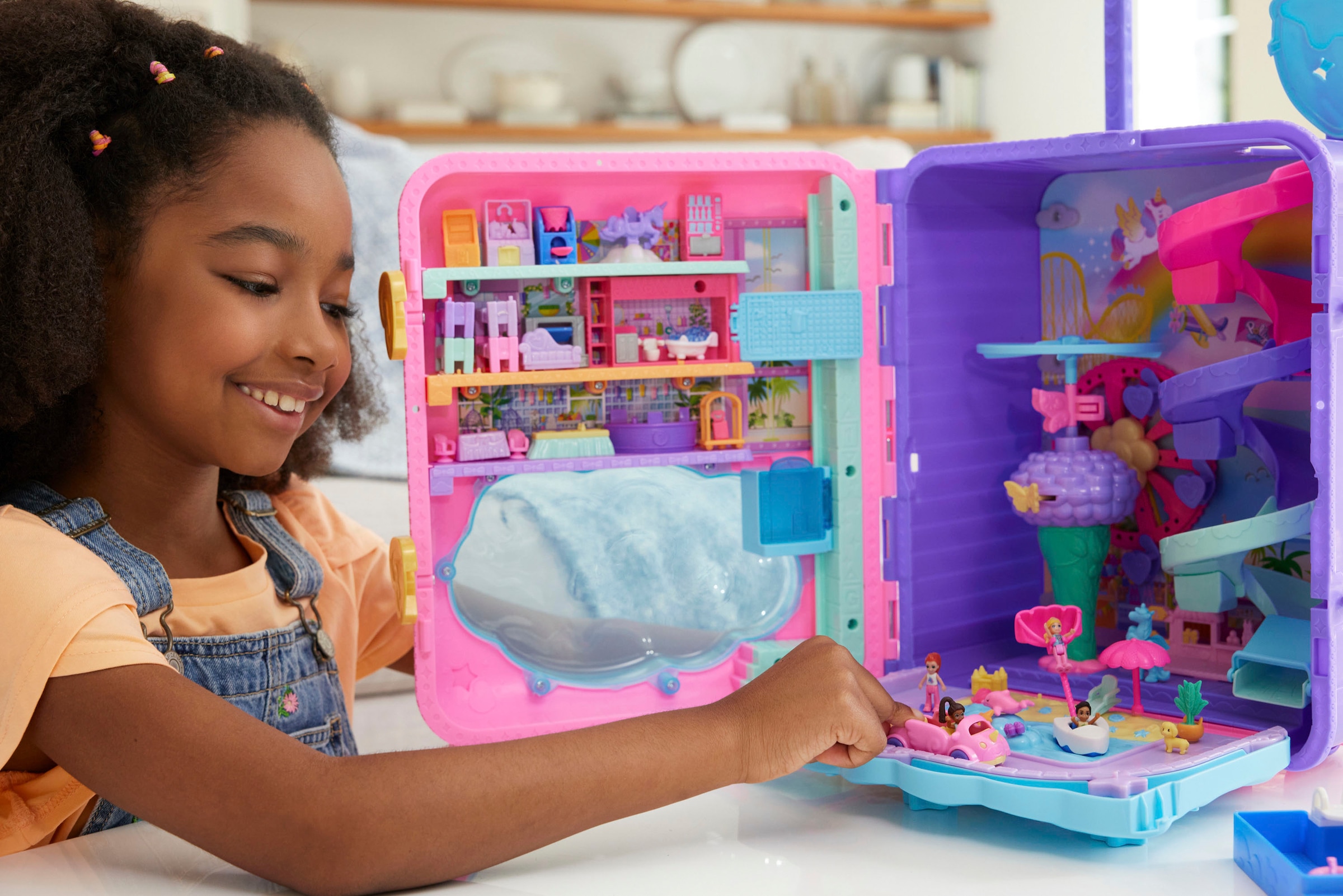Polly Pocket Spielwelt »Pollyville Urlaub im Rollkoffer«
