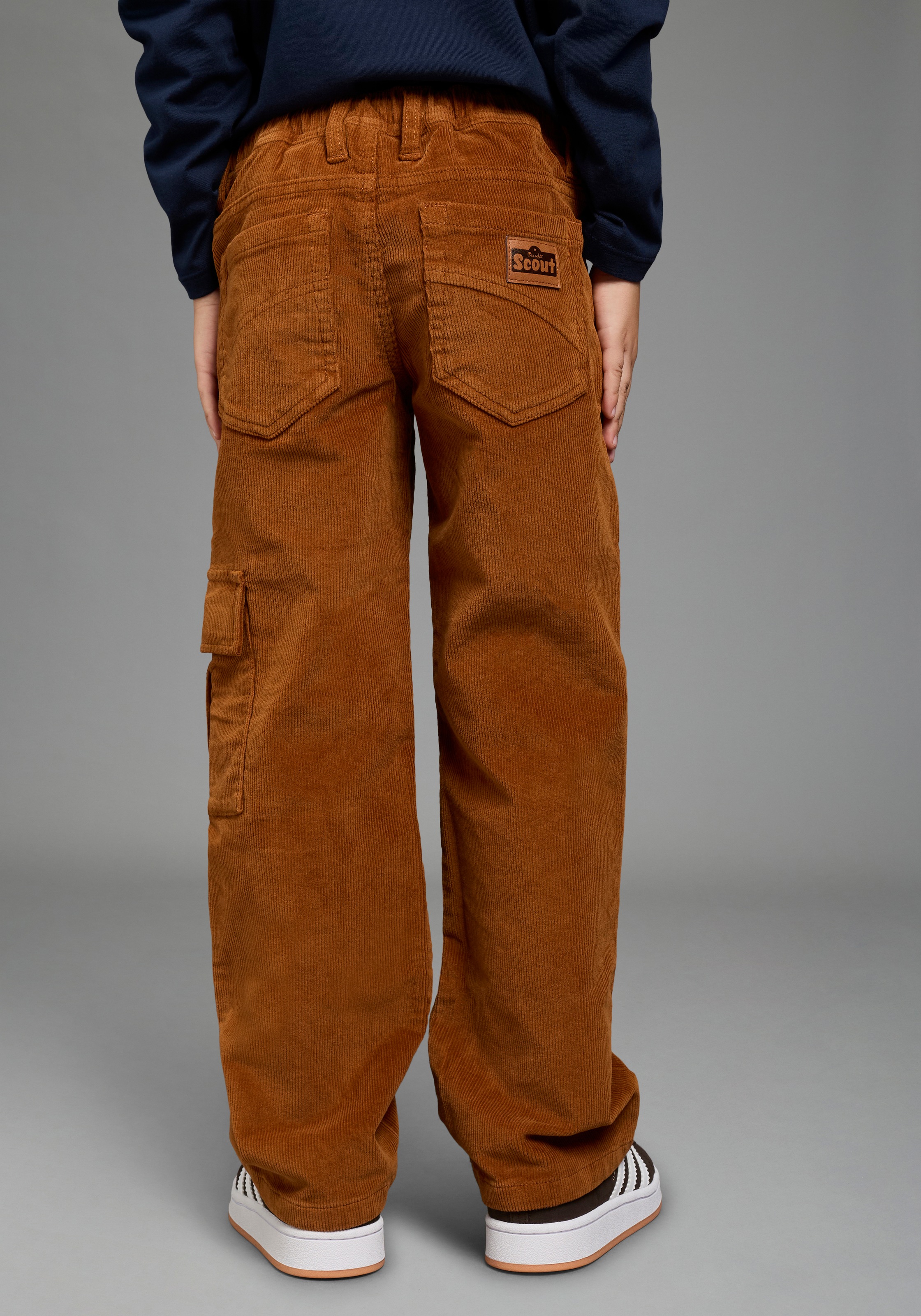 Scout Cordhose »Cordhose mit Cargotasche - NEU von SCOUT«  lässige Passform mit Bündchen und innenliegendem Gummizug, für Jungen