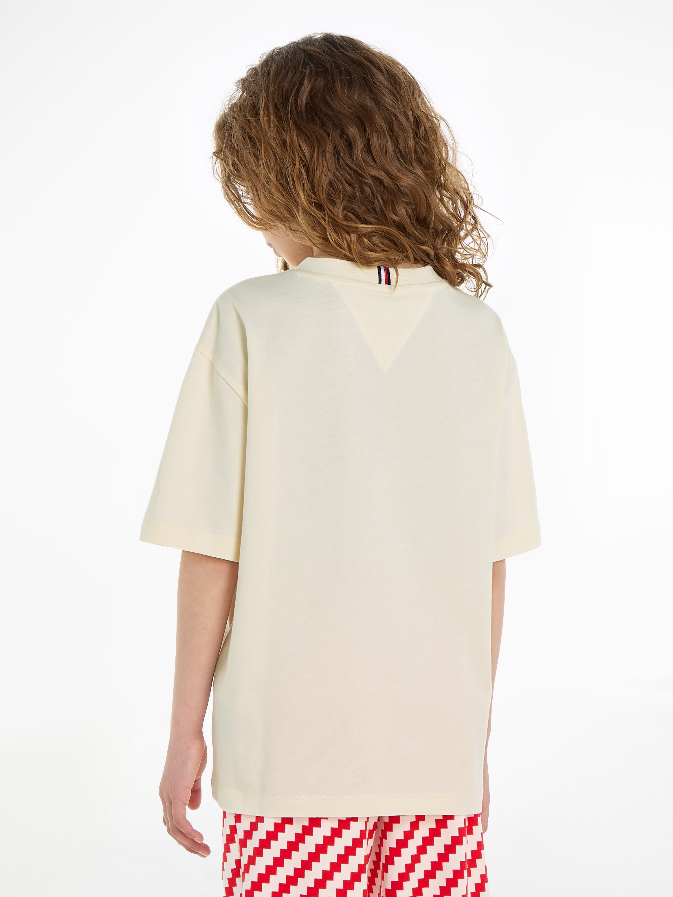 Tommy Hilfiger T-Shirt »U MONOTYPE TEE S/S«, mit großer Logo-Stickerei