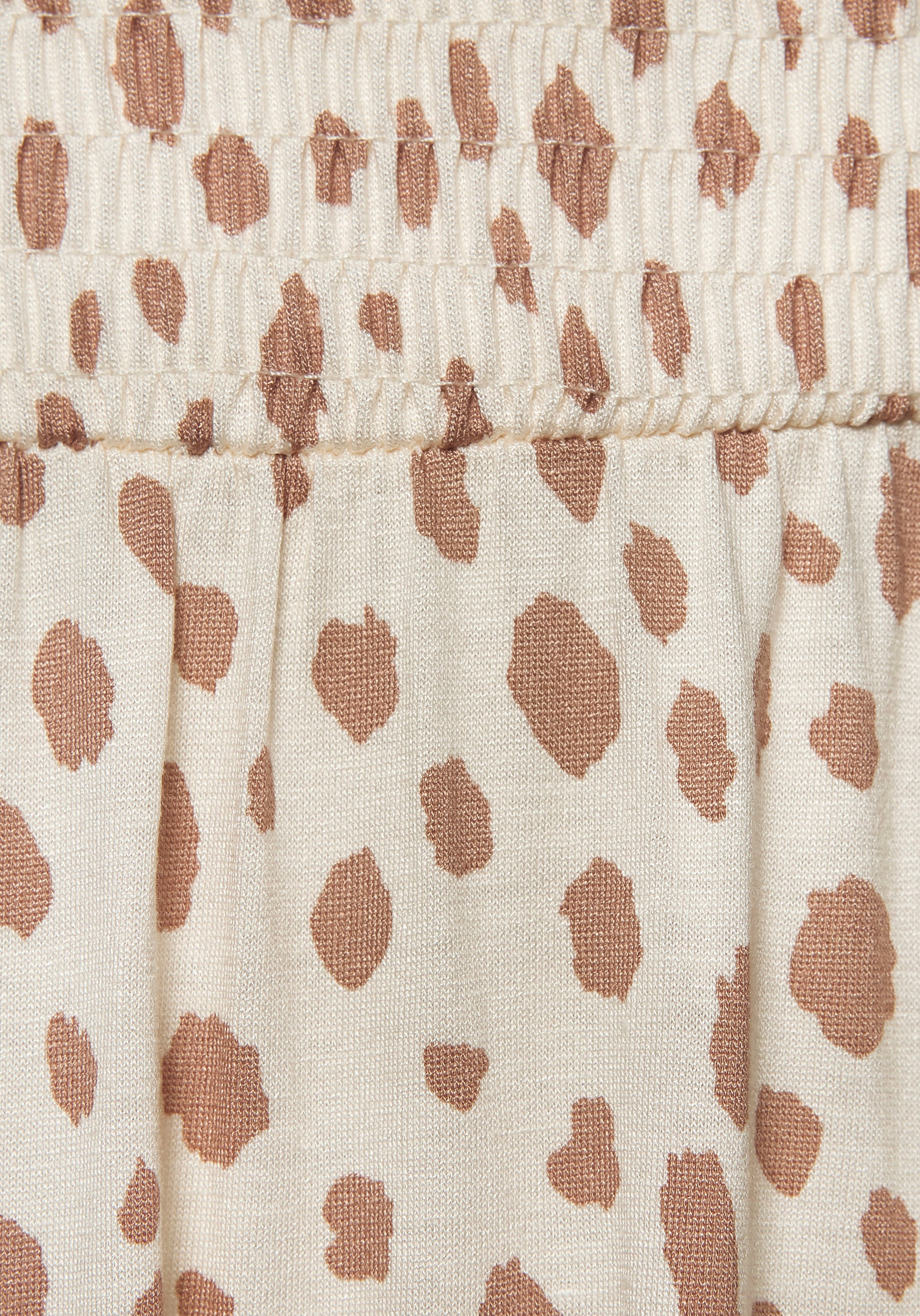LASCANA Midikleid, mit gesmoktem Oberteil und Alloverprint, Sommerkleid