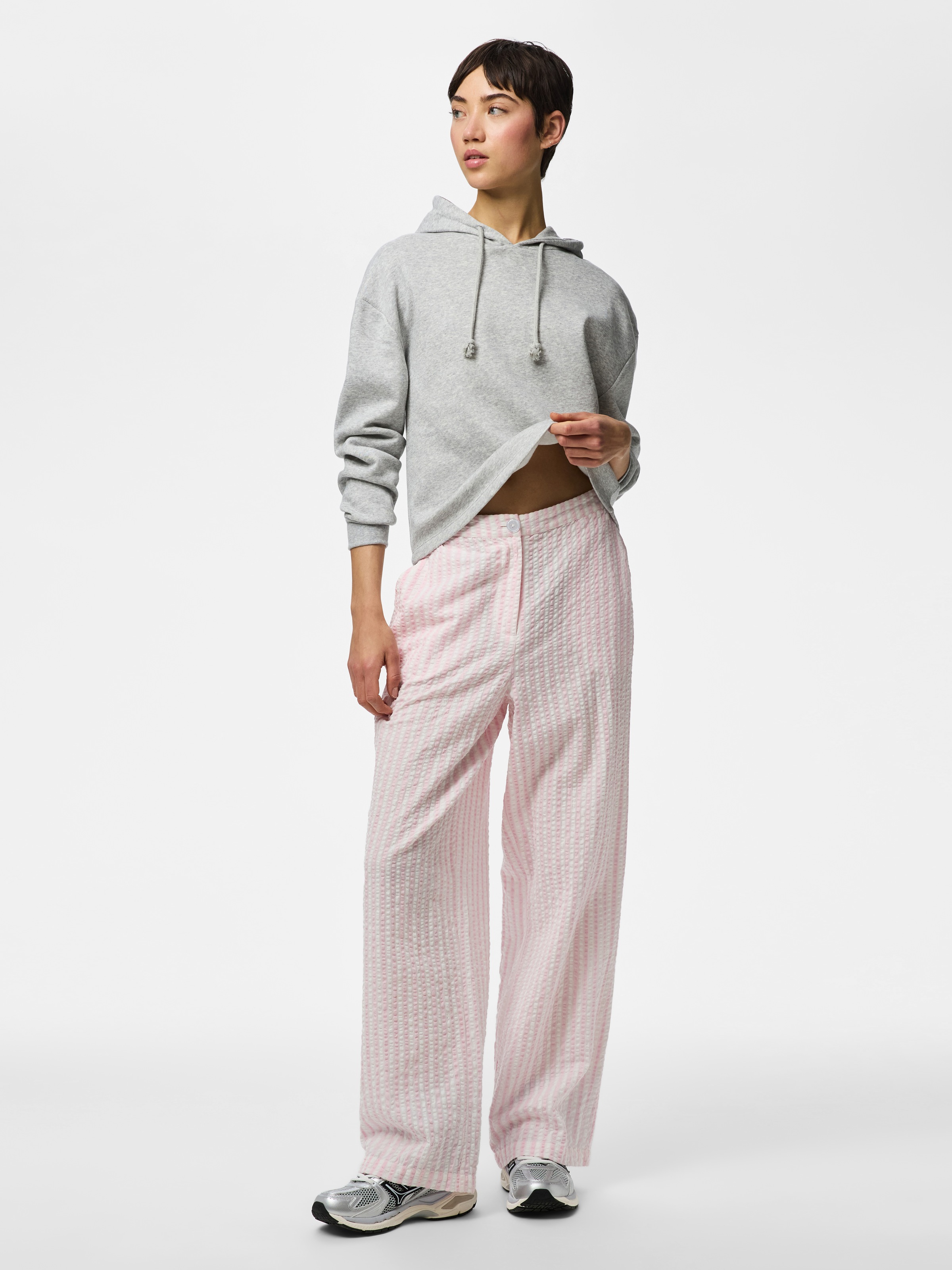pieces Stoffhose »PCSTINNA HW PANTS WVN NOOS BC«  mit weitem Bein
