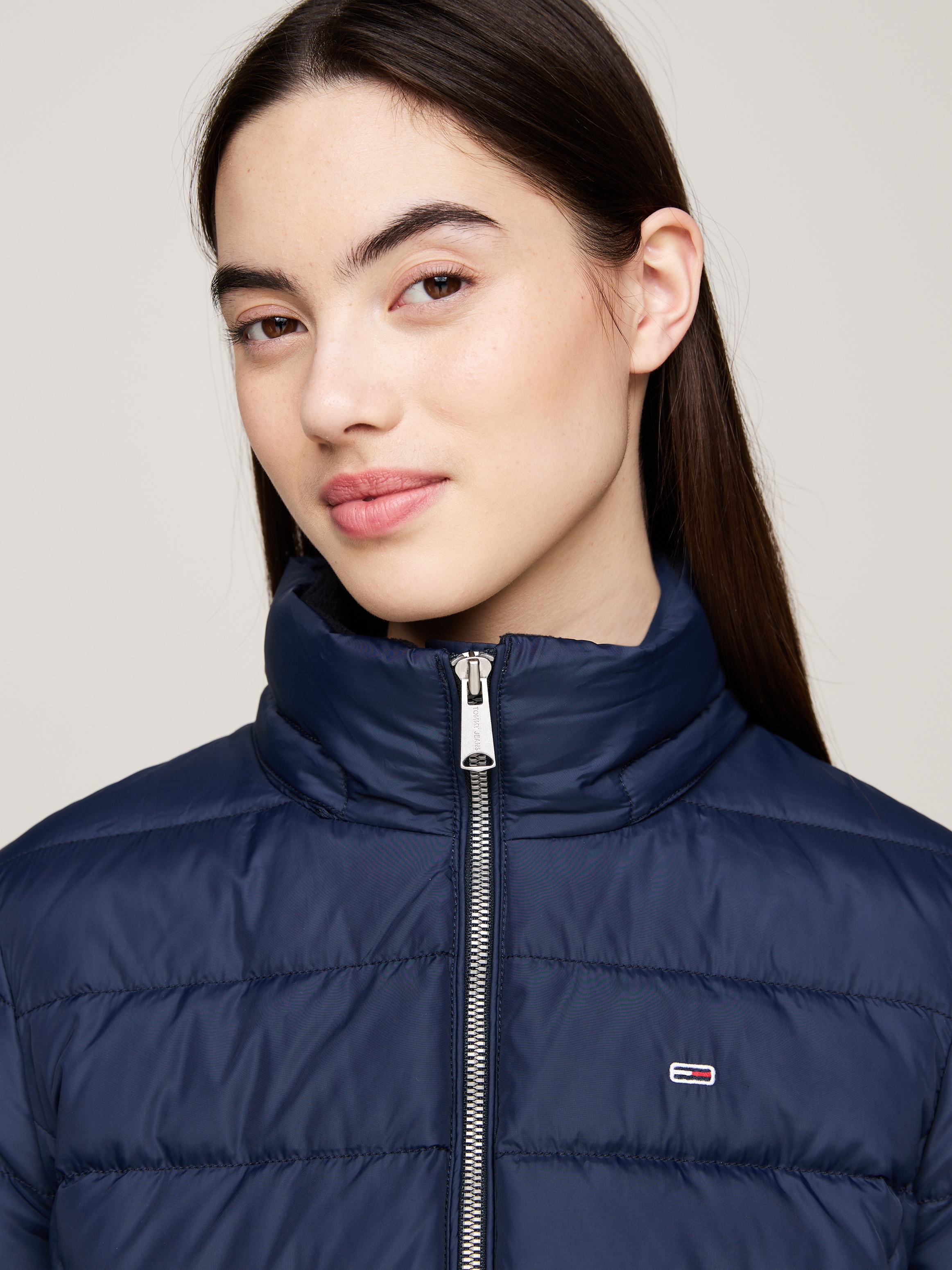 Tommy Jeans Curve Steppjacke »TJW BASIC HOODED DOWN JACKET EXT«, mit Kapuze, in Großen Größen, mit Kapuze