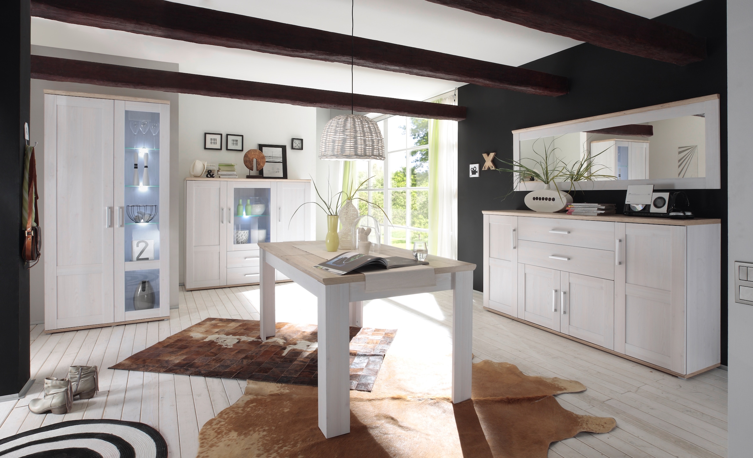 HBZ Sideboard »Romance im Landhaustil, Wohnzimmerschrank BxHxT 186x100x46 cm«, (1 St.), Landhaustil, Wohnzimmerschrank in Sibiu Lärche NB