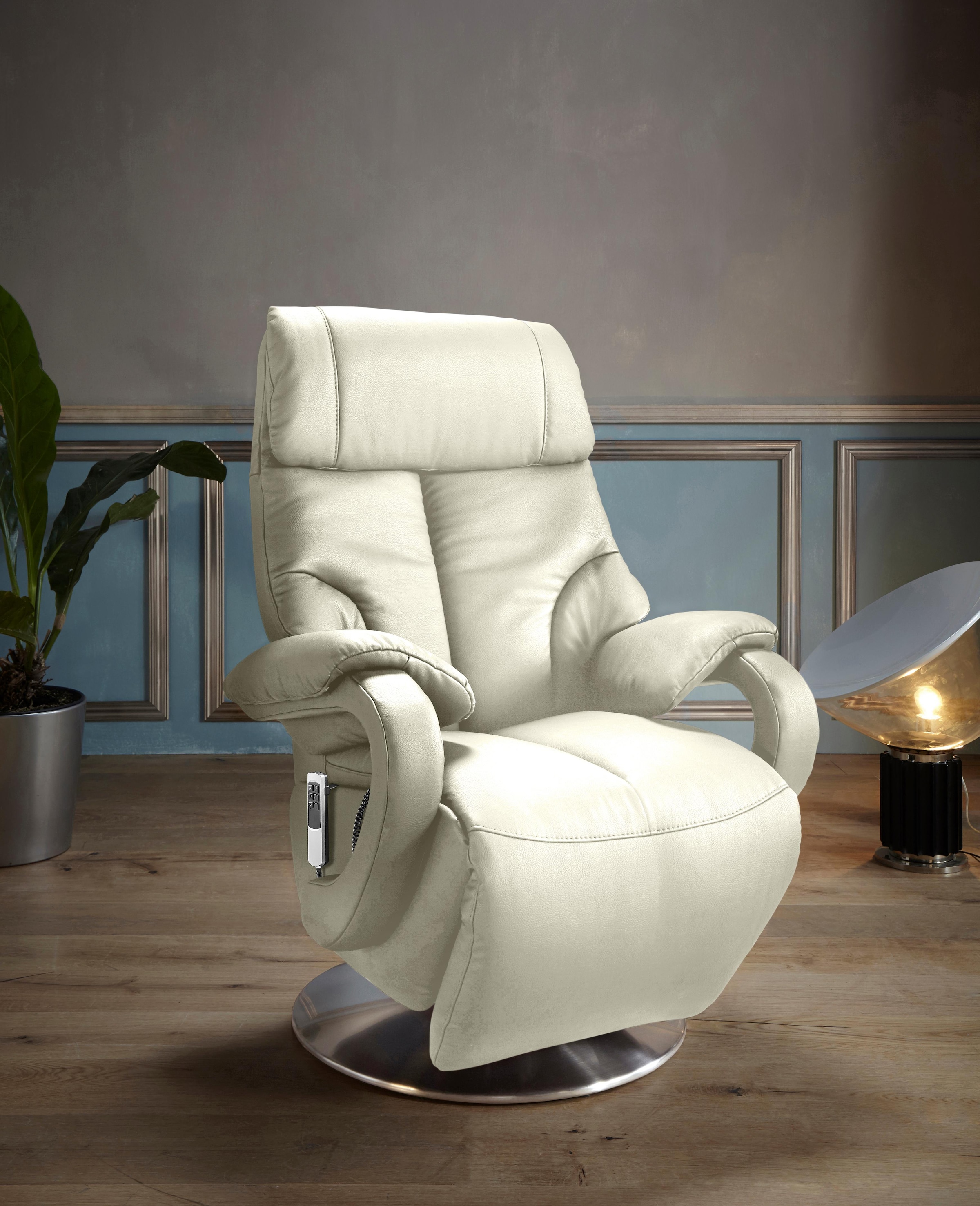 sit&more TV-Sessel »Invito«, in Größe S, wahlweise mit Motor und Aufstehhilfe