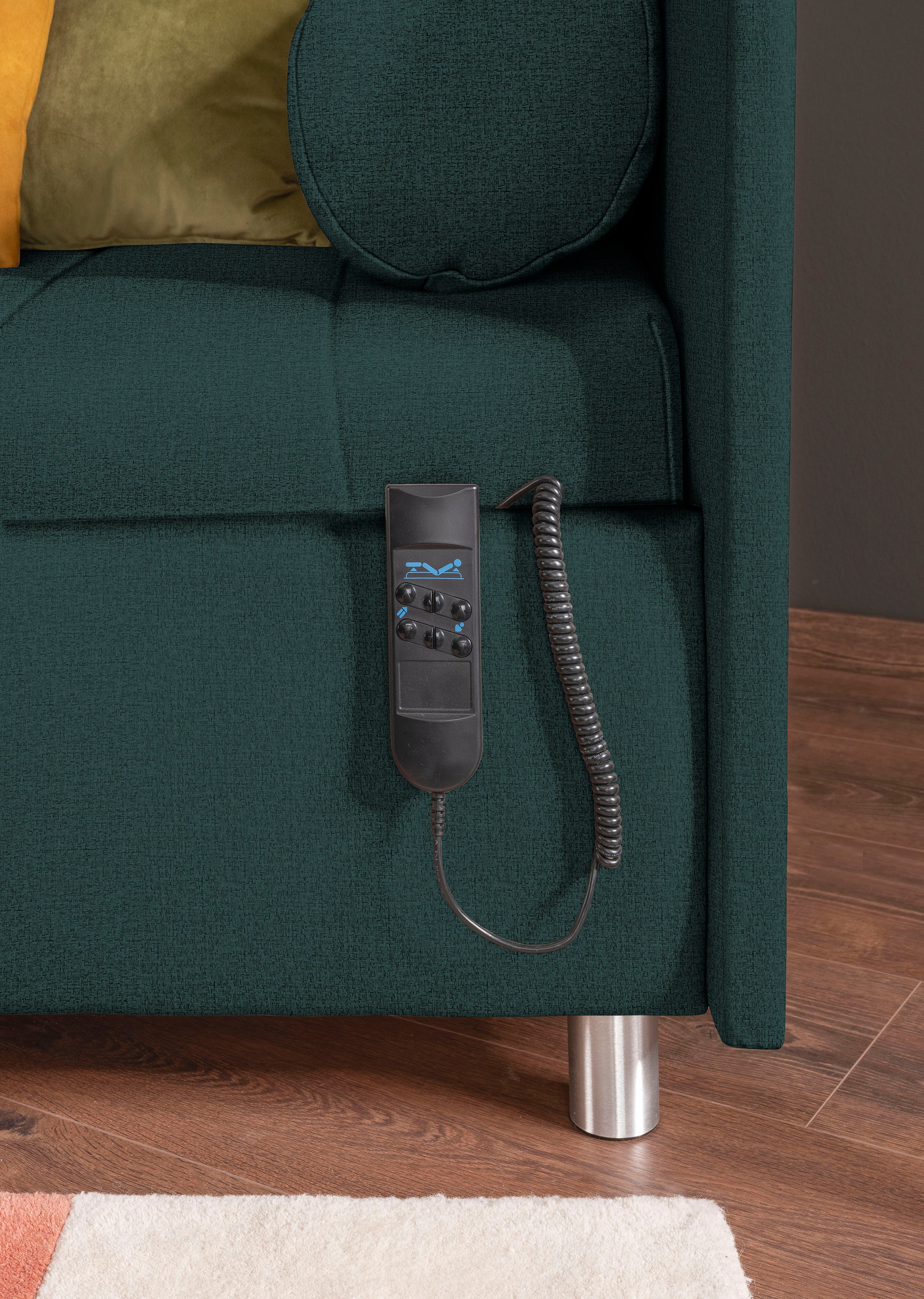 alina Schlafsofa »Kiana«, Liegefläche 90/200 cm oder 100/200 cm, Bettkasten, Zierkissen-Set