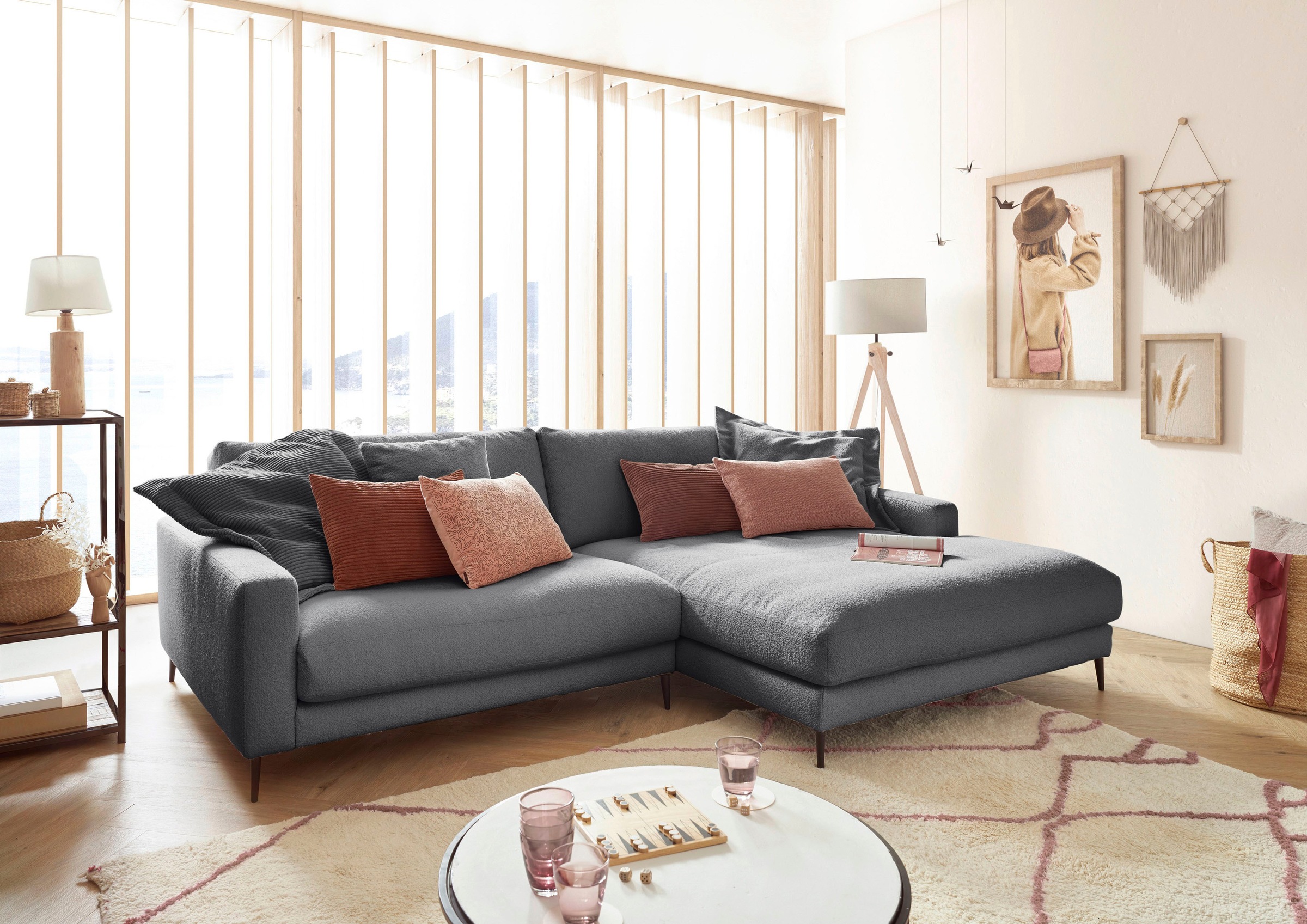 INOSIGN Ecksofa »Downtown, B/T/H: 272/190/84 cm L-Form«, weicher Sitzkomfort auch in Cord und Bouclé, incl. Zierkissen