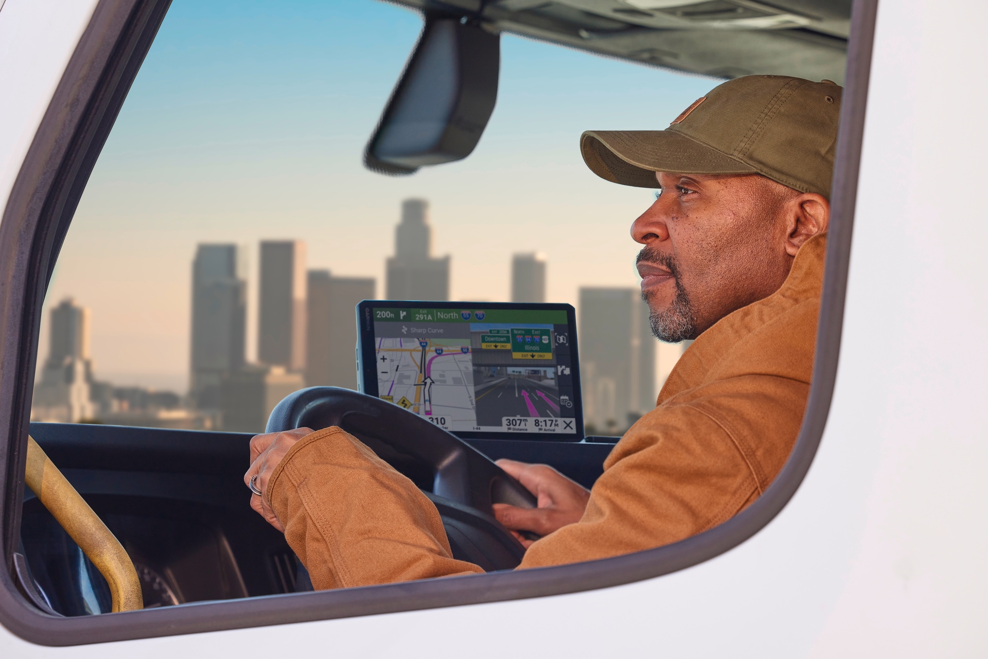 Garmin LKW-Navigationsgerät »dezl LGV1020«, (Europa (49 Länder) Karten-Updates)