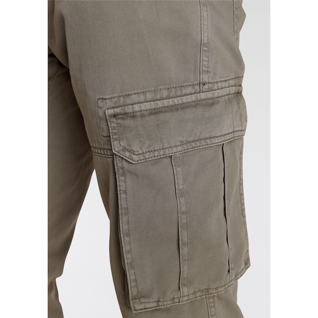 Man's World Cargohose, mit aufgesetzten Taschen