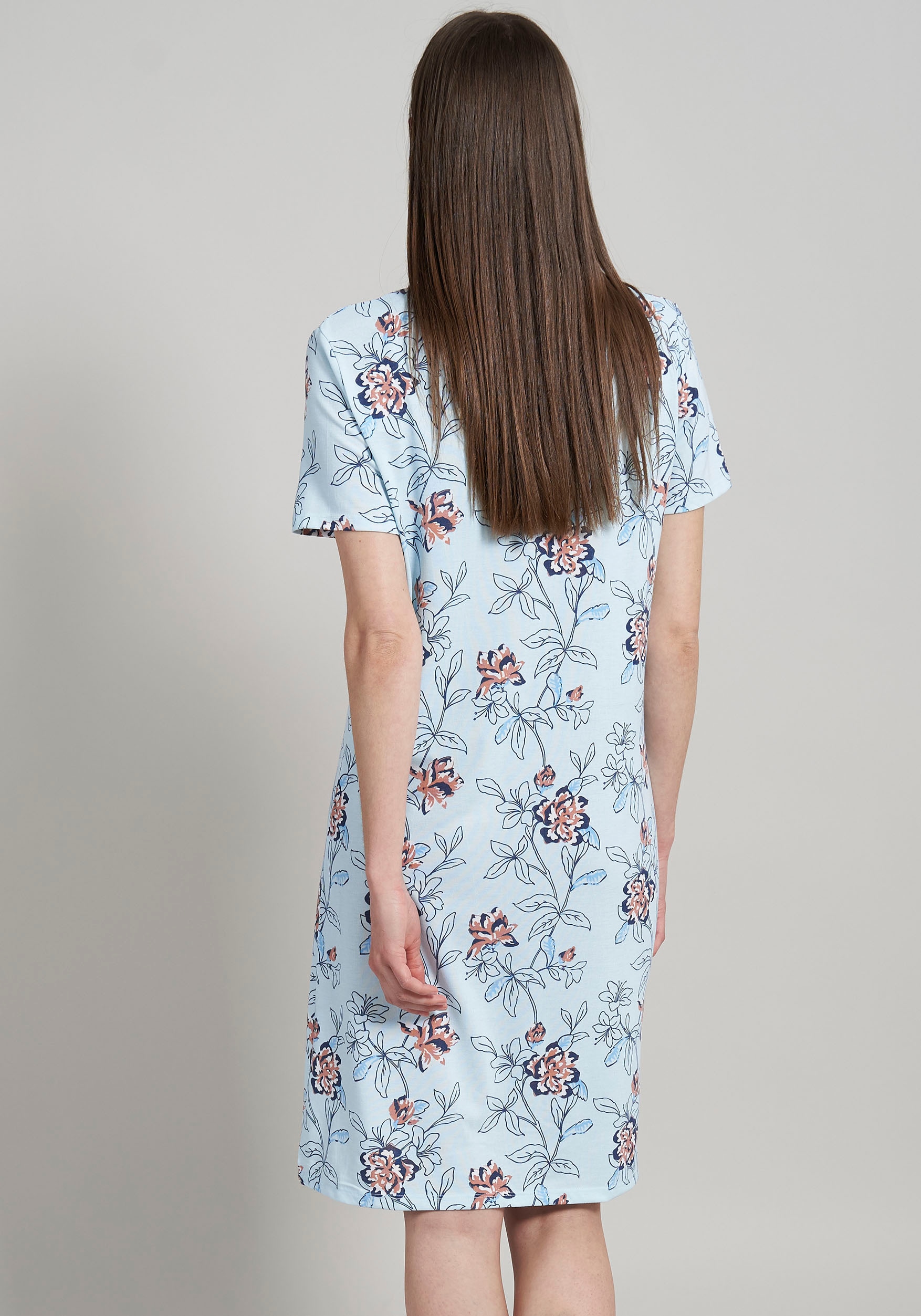 GÖTZBURG Nachthemd, mit wunderschönem, floralem Print für stylische Nächte
