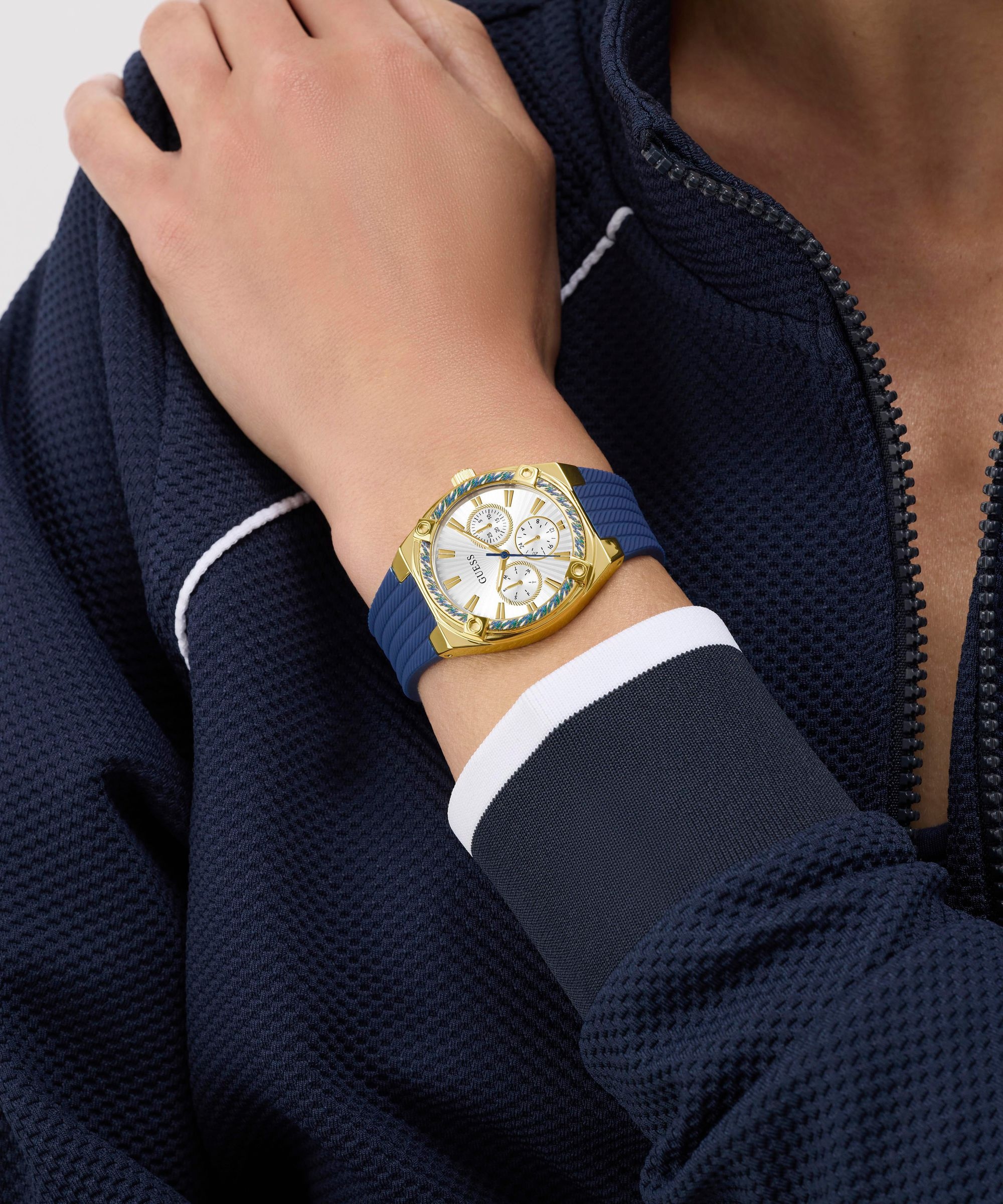 Guess Multifunktionsuhr »SAYLOR« Quarzuhr, Armbanduhr, Damenuhr, Silikonarmband, analog, Wochentag, Tag