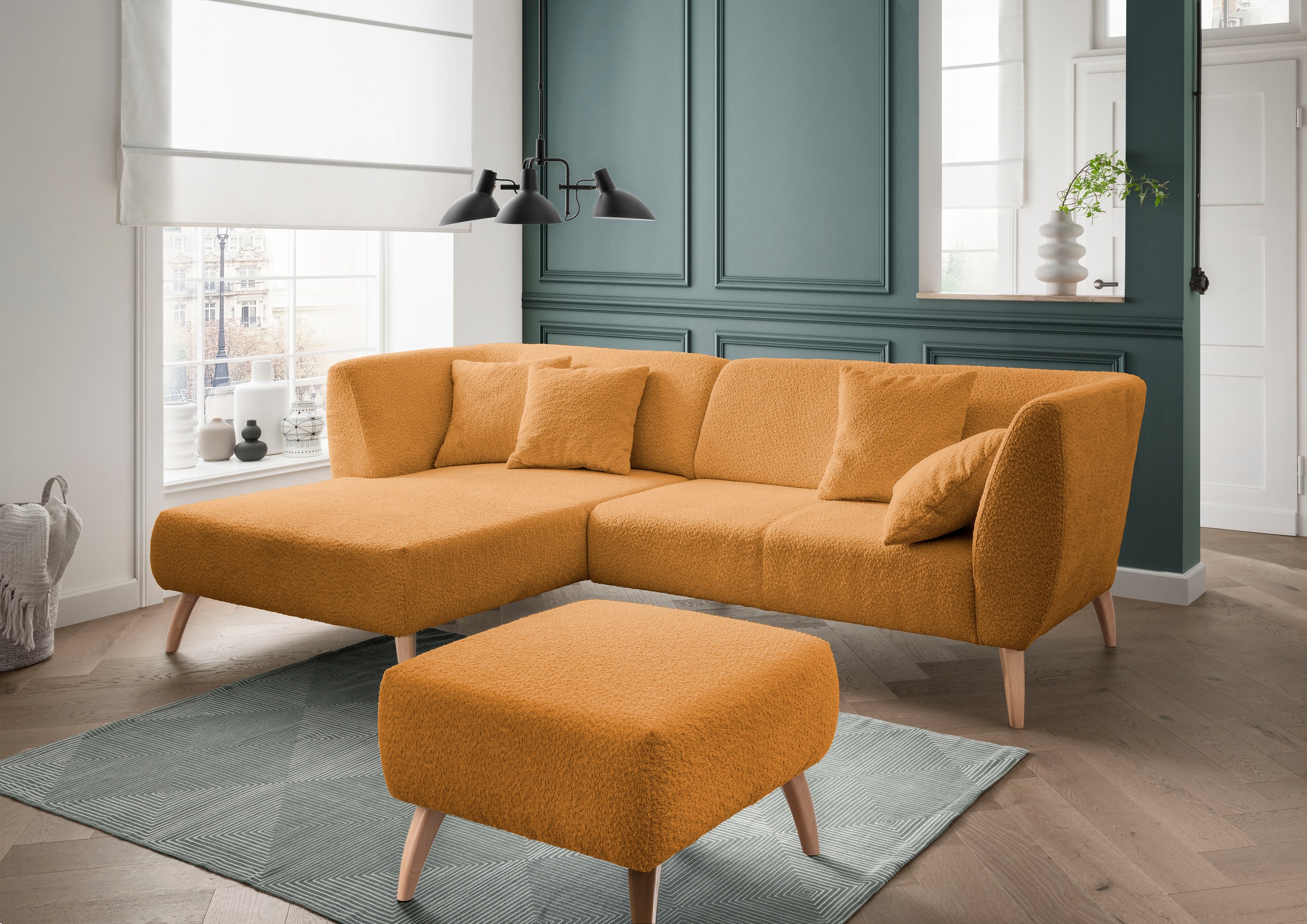 INOSIGN Ecksofa »Colori L-Form«, Holzfußfarbe wählbar, inkl. 4x Zierkissen günstig online kaufen