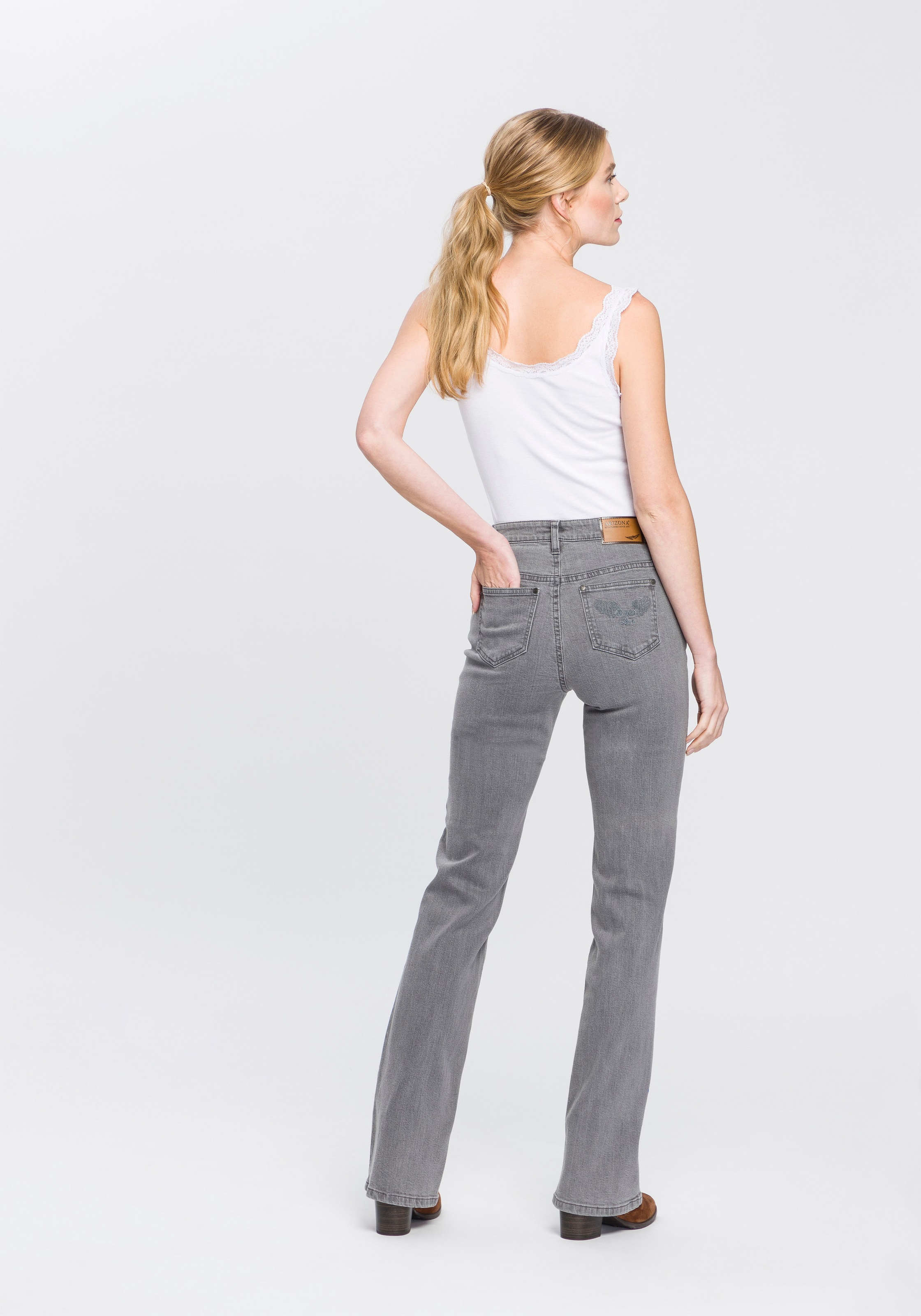 Arizona Bootcut-Jeans »Comfort-Fit«, High Online-Shop Waist im bestellen