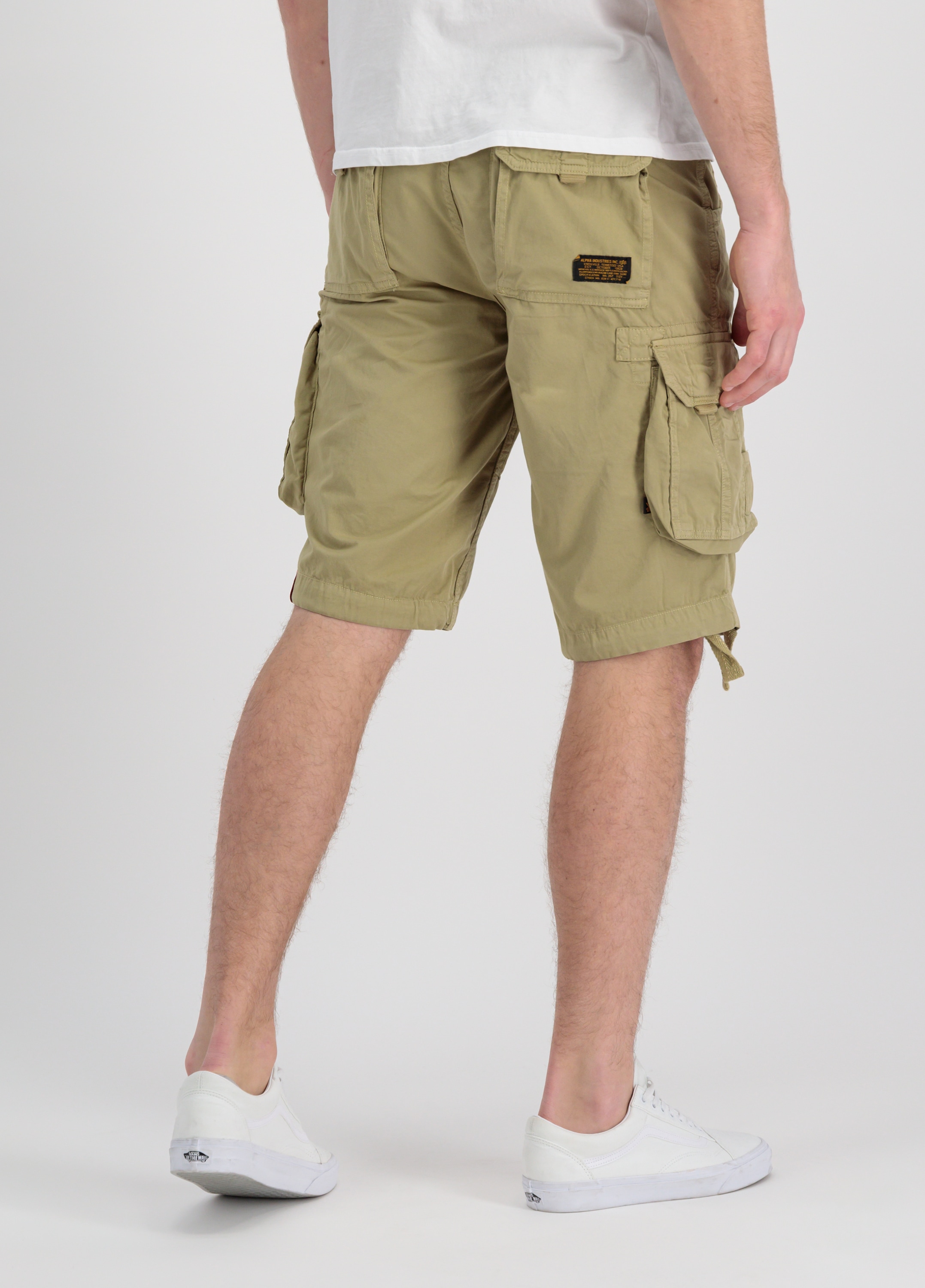 7. Bild von Alpha Industries Shorts »ALPHA INDUSTRIES Men - Shorts Jet Short«