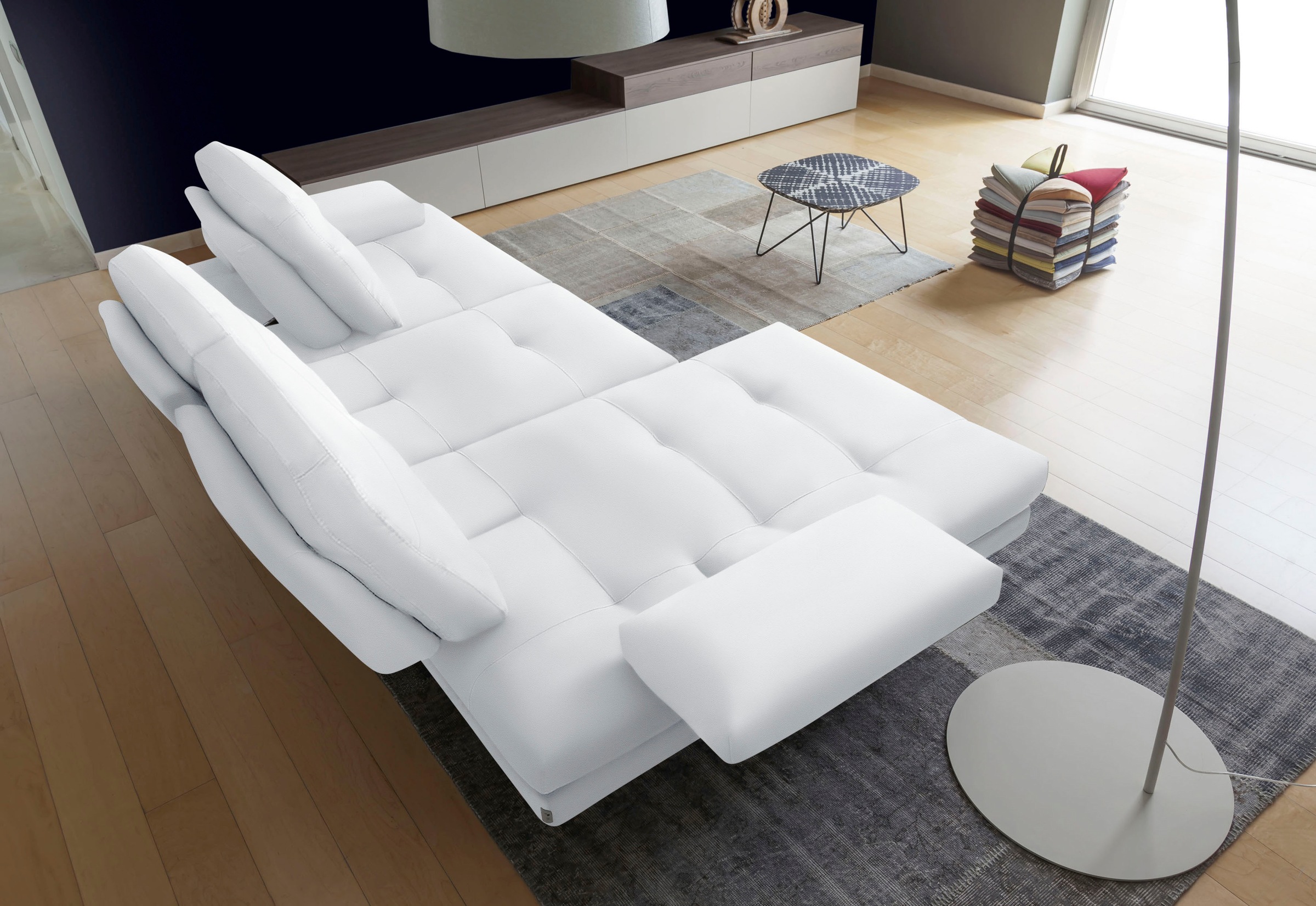 CALIA ITALIA Ecksofa »Toby Wing, L-Form, Designsofa mit sensationellem Sitzkomfort«, inklusive Sitztiefenverstellung, Füße in chrom glänzend