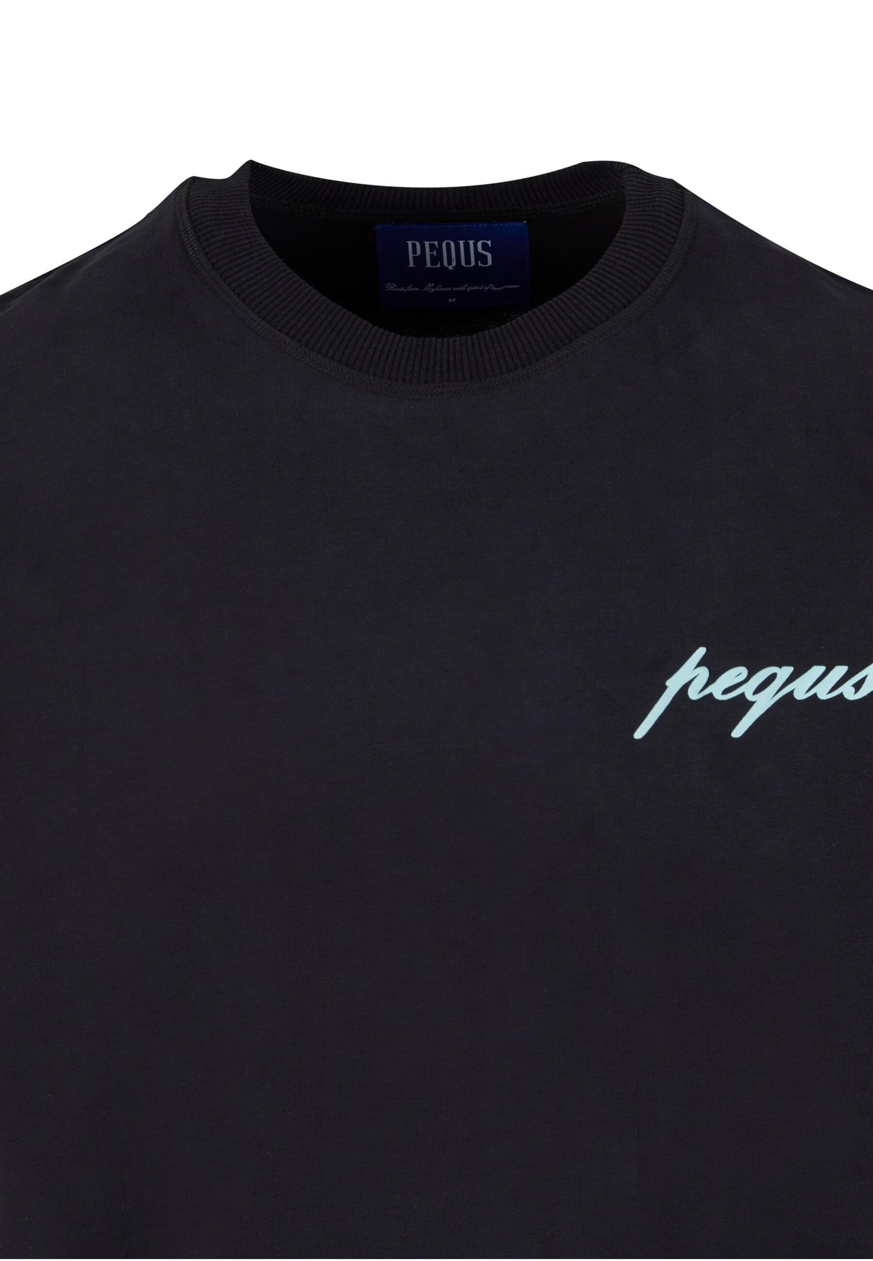 PEQUS Langarmshirt »PEQUS PEQUS A Paradise Beach Club Back Logo T-Shirt« 1 Stk.