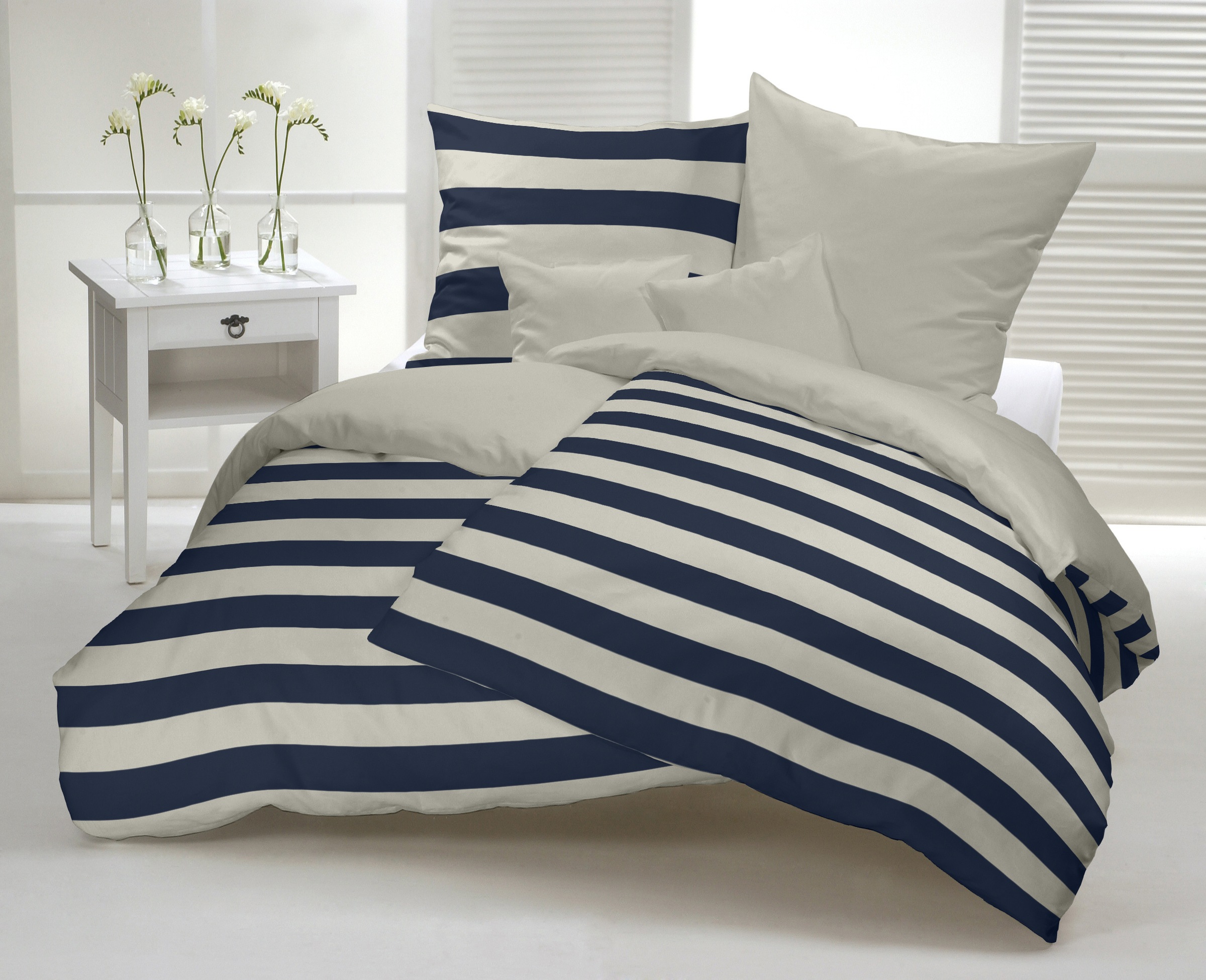 CASATEX Wendebettwäsche »Amrum« 2 Stk. tlg. klassisch,modern,Streifen-Wende günstig online kaufen