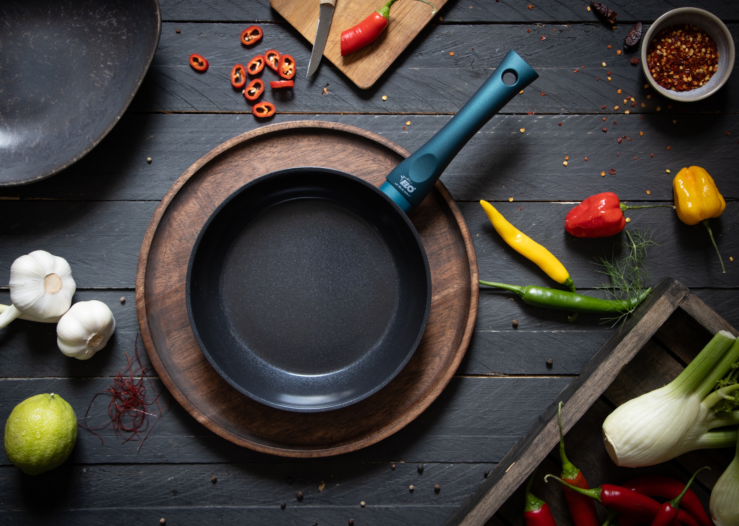 Elo Basic Bratpfanne »Colorio mit farbigem Protektor« Aluminium 1 tlg. türkis mit passendem Pfannenschoner