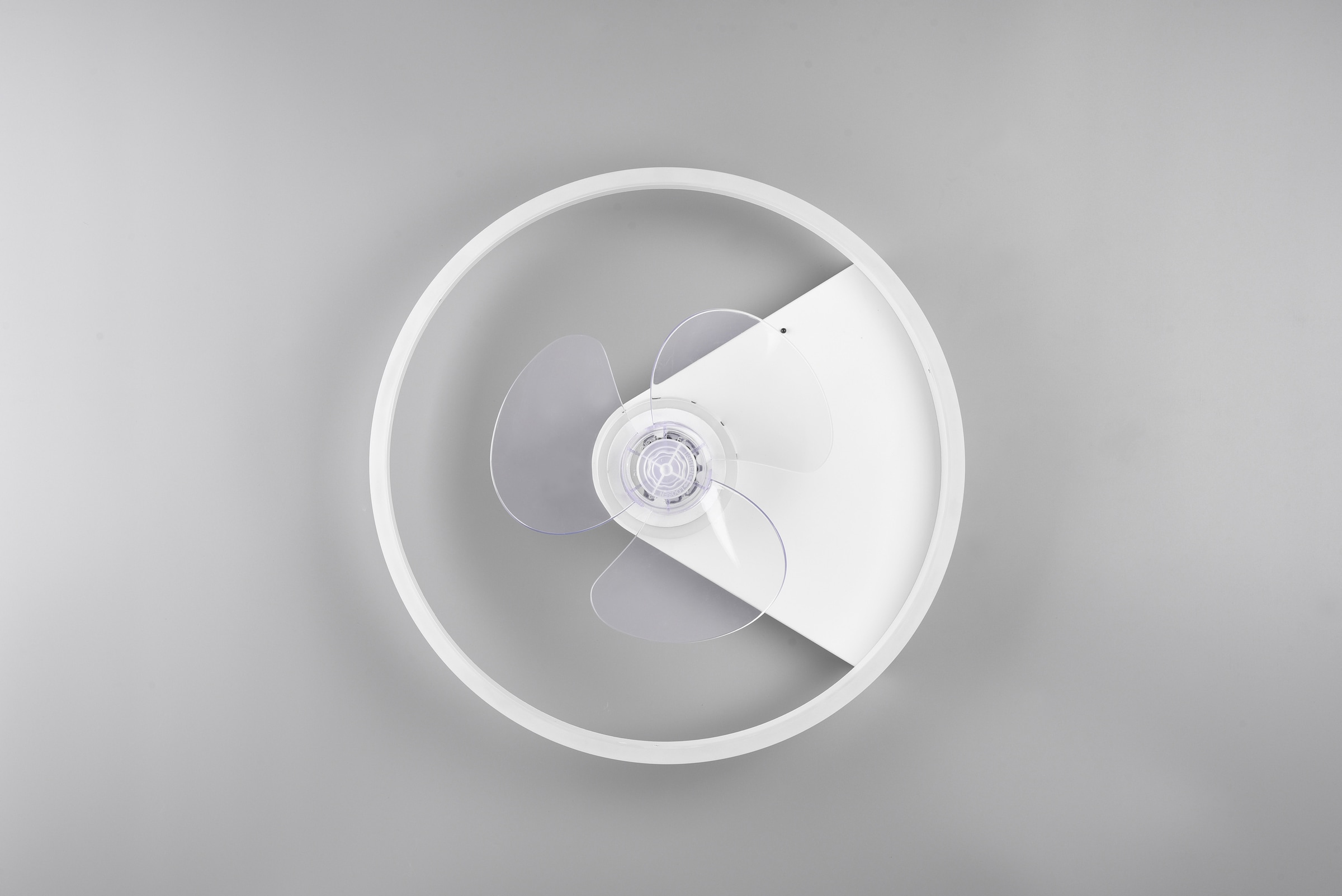 TRIO Leuchten LED Deckenleuchte »Borgholm«, mit Ventilator, Fernbedienung und Timerfunktion. Lichtfarbe einstellbar, Nachtlicht. Leuchte und Ventilator getrennt schaltbar
