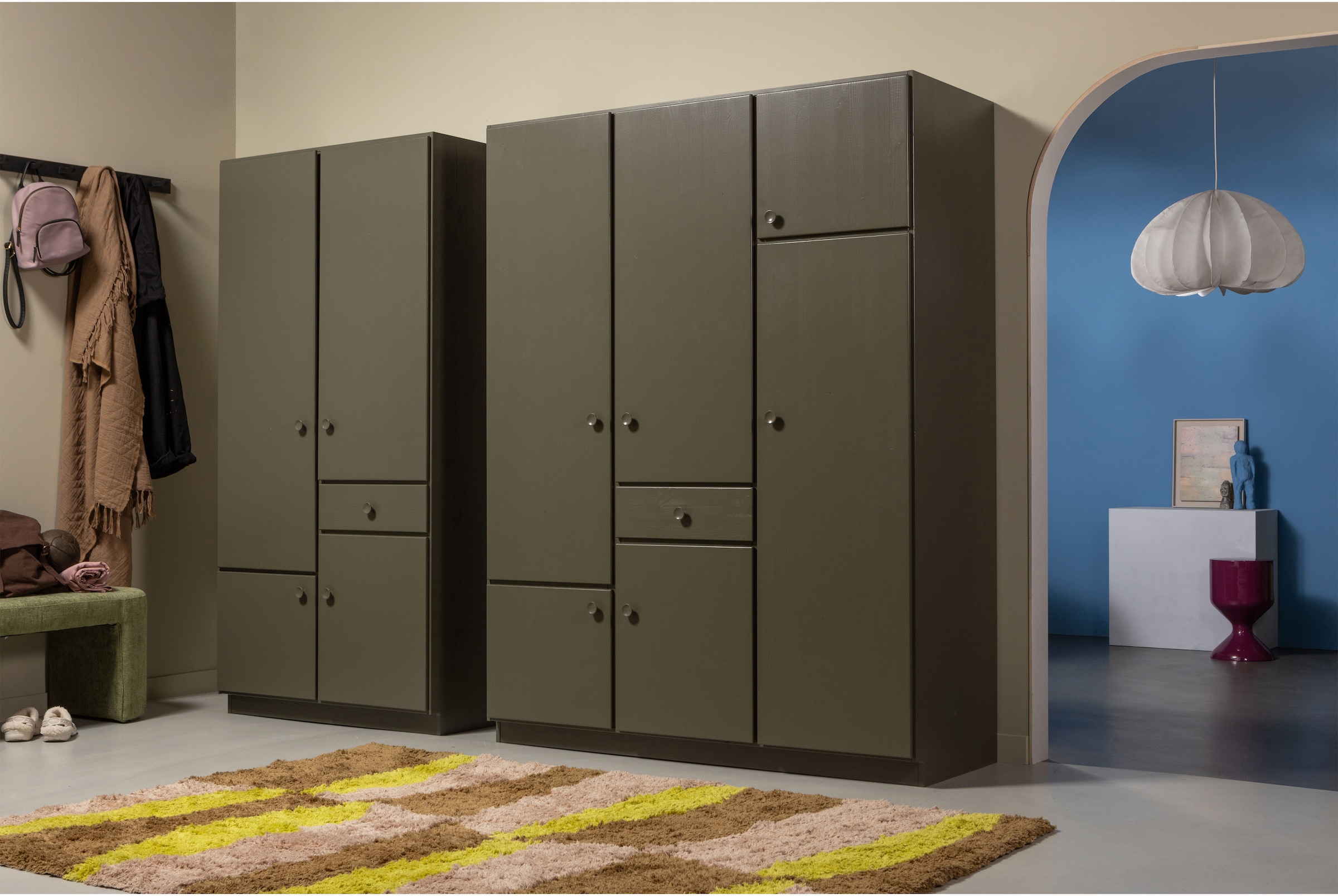 WOOOD Kleiderschrank »WOOOD ALFIE KLEIDERSCHRANK« Kleiderschrank Alfie aus FSC-Kiefer, 7 Fächer, stabiler Stauraum