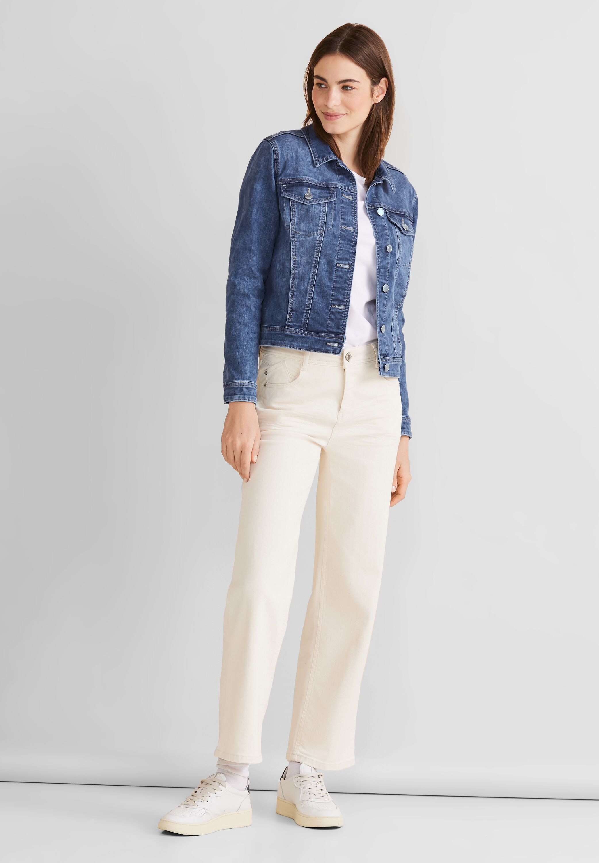 STREET ONE Jeansblazer, in mittelblauer Waschung