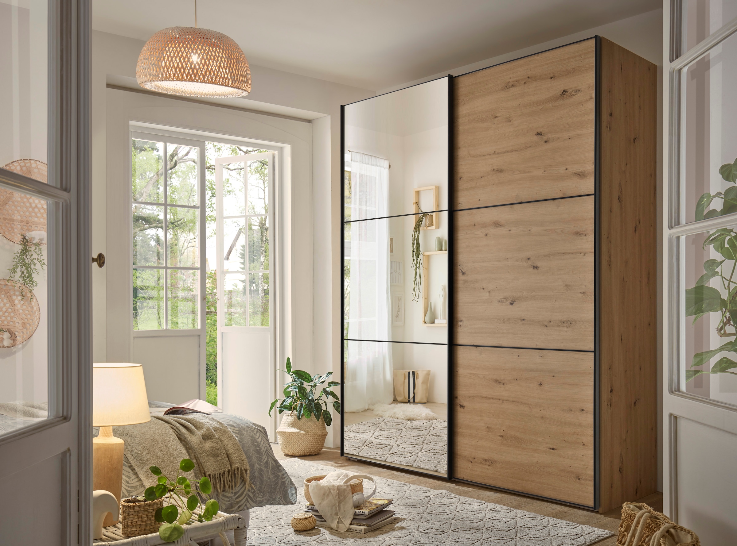 STAUD Schwebetürenschrank »Includo_Minisystem_08_2-türig, Made in Germany«, Mit vier verschiedenen Ausstattungsvarianten