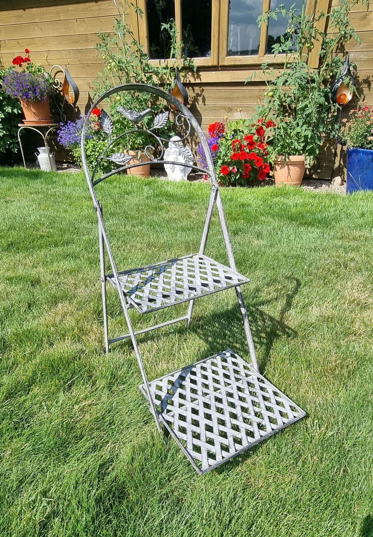 Ambiente Haus Pflanzentreppe »Blumentreppe in grau (H) 53cm« für den Innen- und Außenbereich geeignet