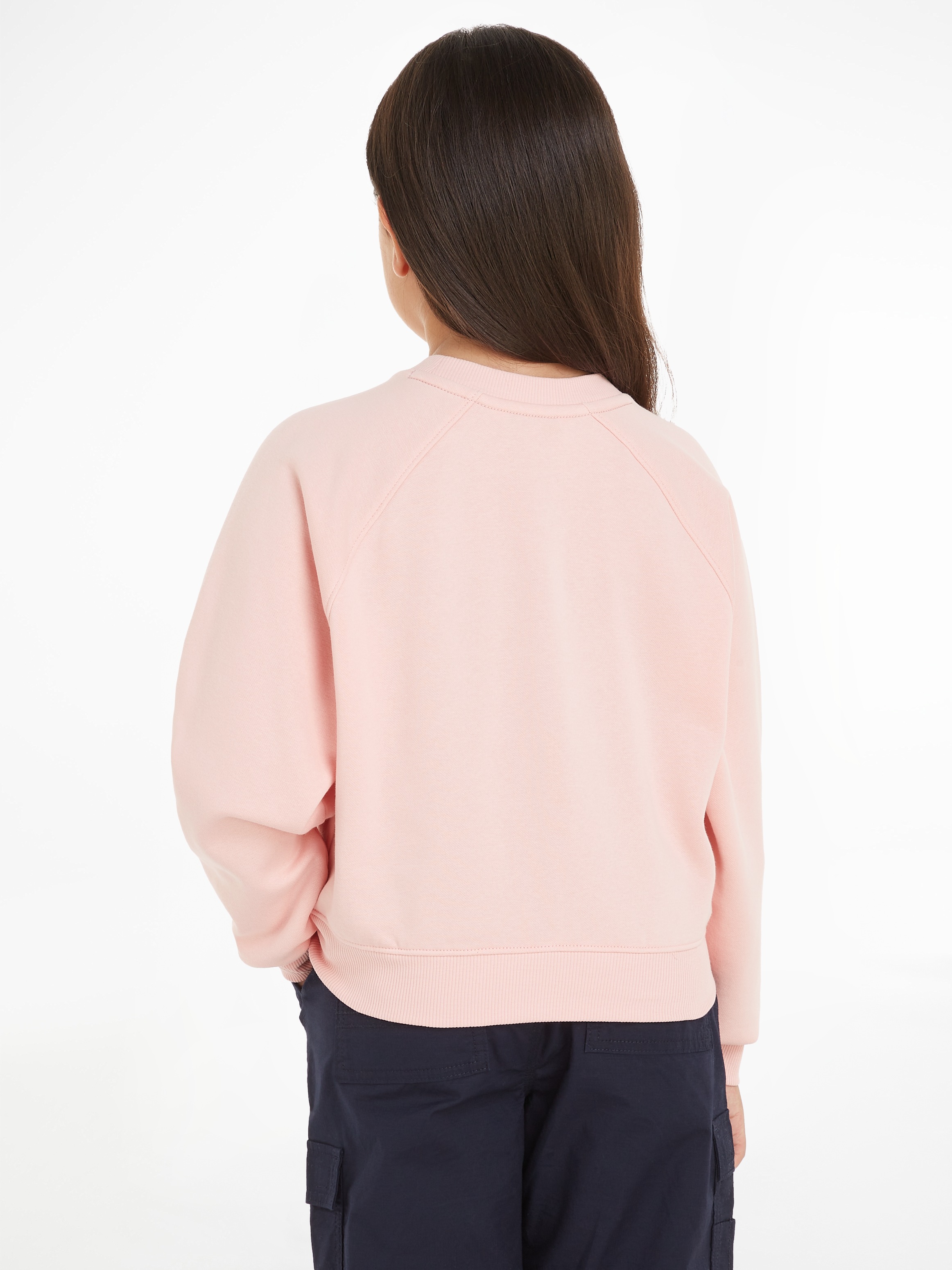 Tommy Hilfiger Sweatshirt »EMB FLOWER FLEECE CREWNECK«, Kinder bis 16 Jahre mit Logostickerei