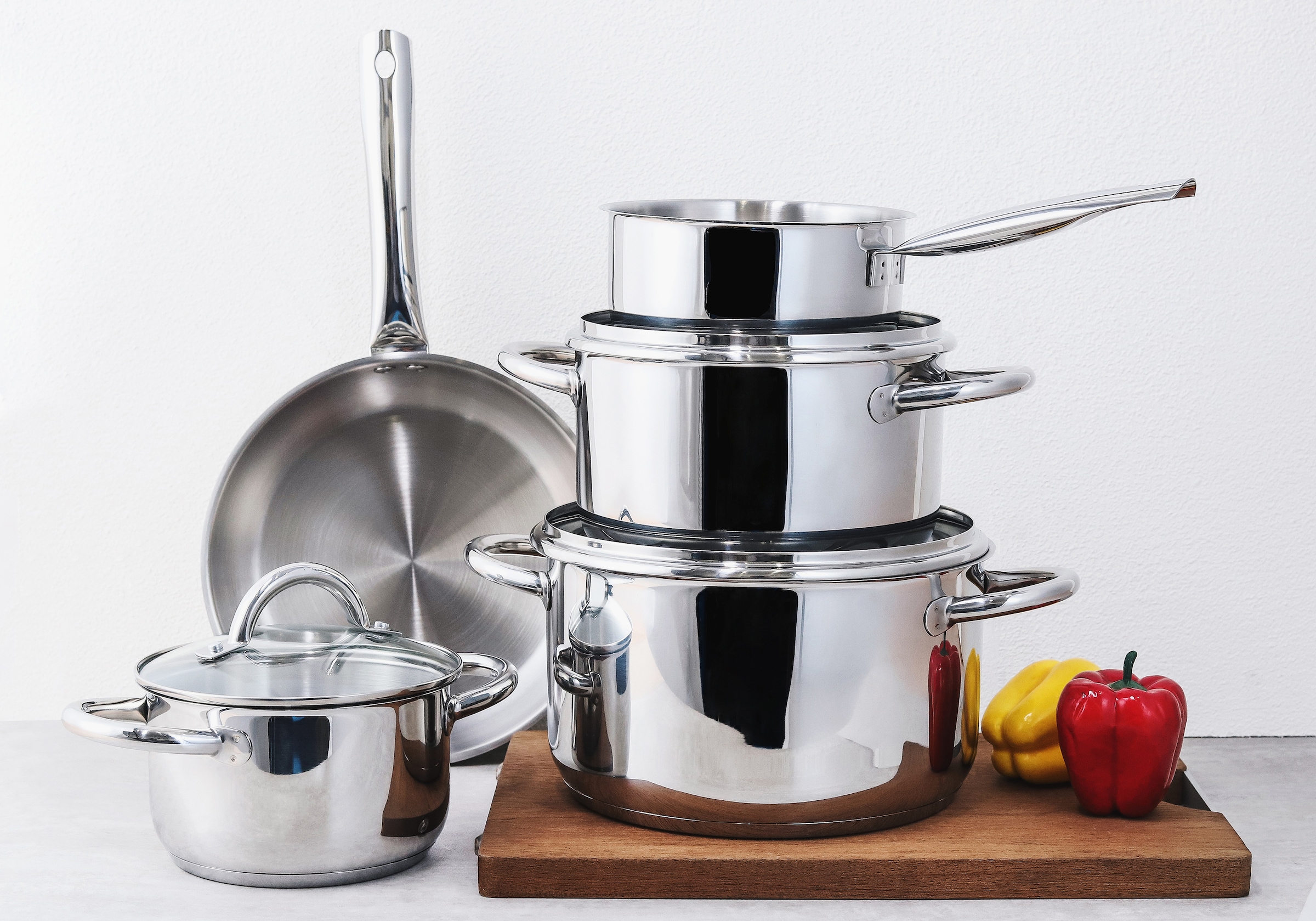 ECHTWERK Topf-Set »Silber-Edition«, Edelstahl 18/8, (Set, 8 tlg., je 1 Kochtopf 16/20/24 cm, Kasserolle 16 cm, Bratpfanne 24 cm), für alle Herdarten geeignet, Induktion