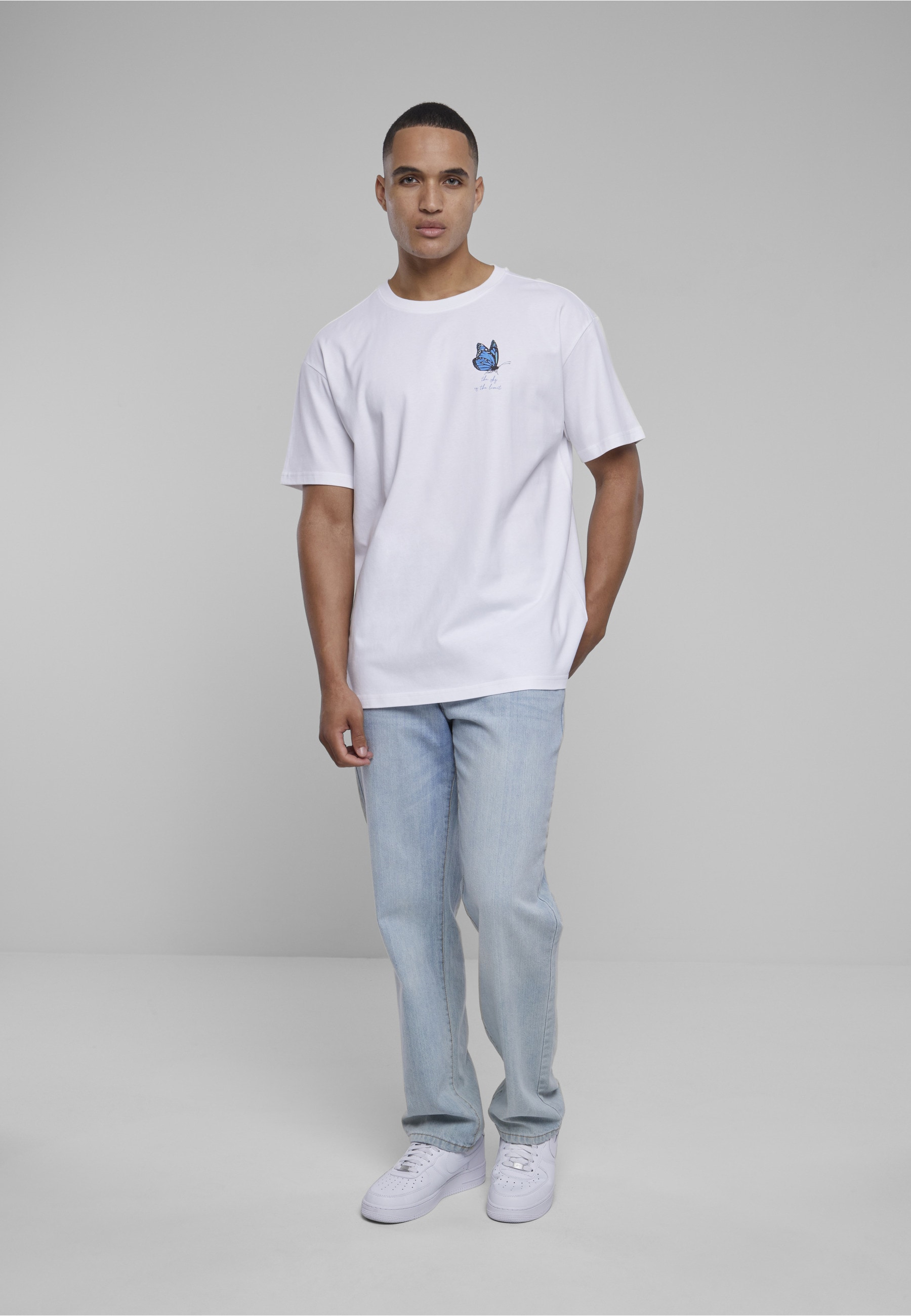 Upscale by Mister Tee T-Shirt »Upscale by Mister Tee Herren Sky Is The Limit Oversize Tee« 1