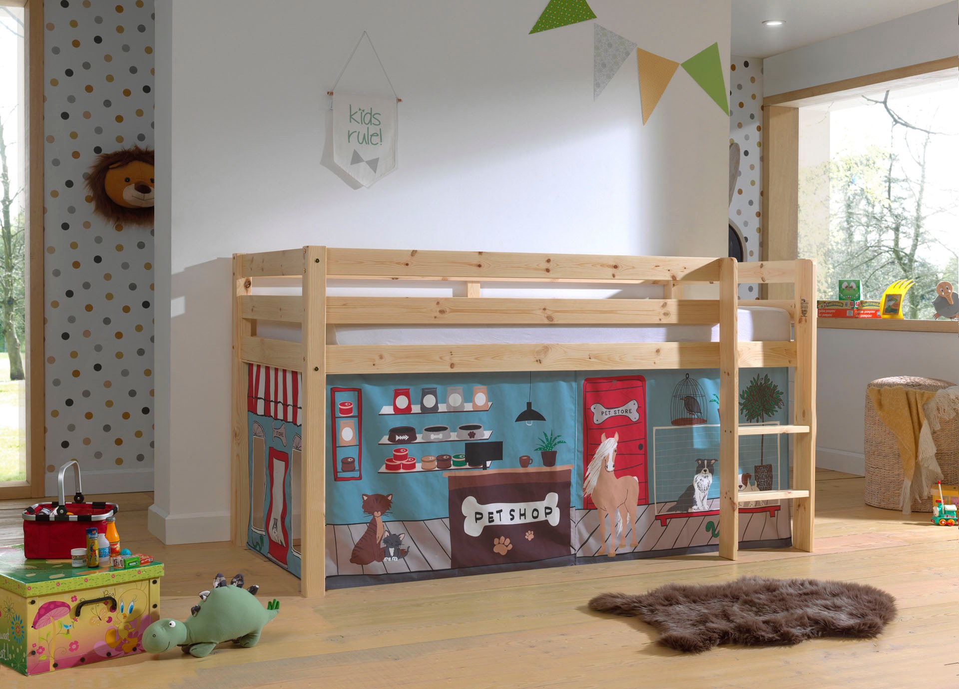 Vipack Spielbett »Vipack Pino«, (Made in Europe), mit Textil-Set, inkl. Rolllattenrost, in Natur, Weiß oder Grau