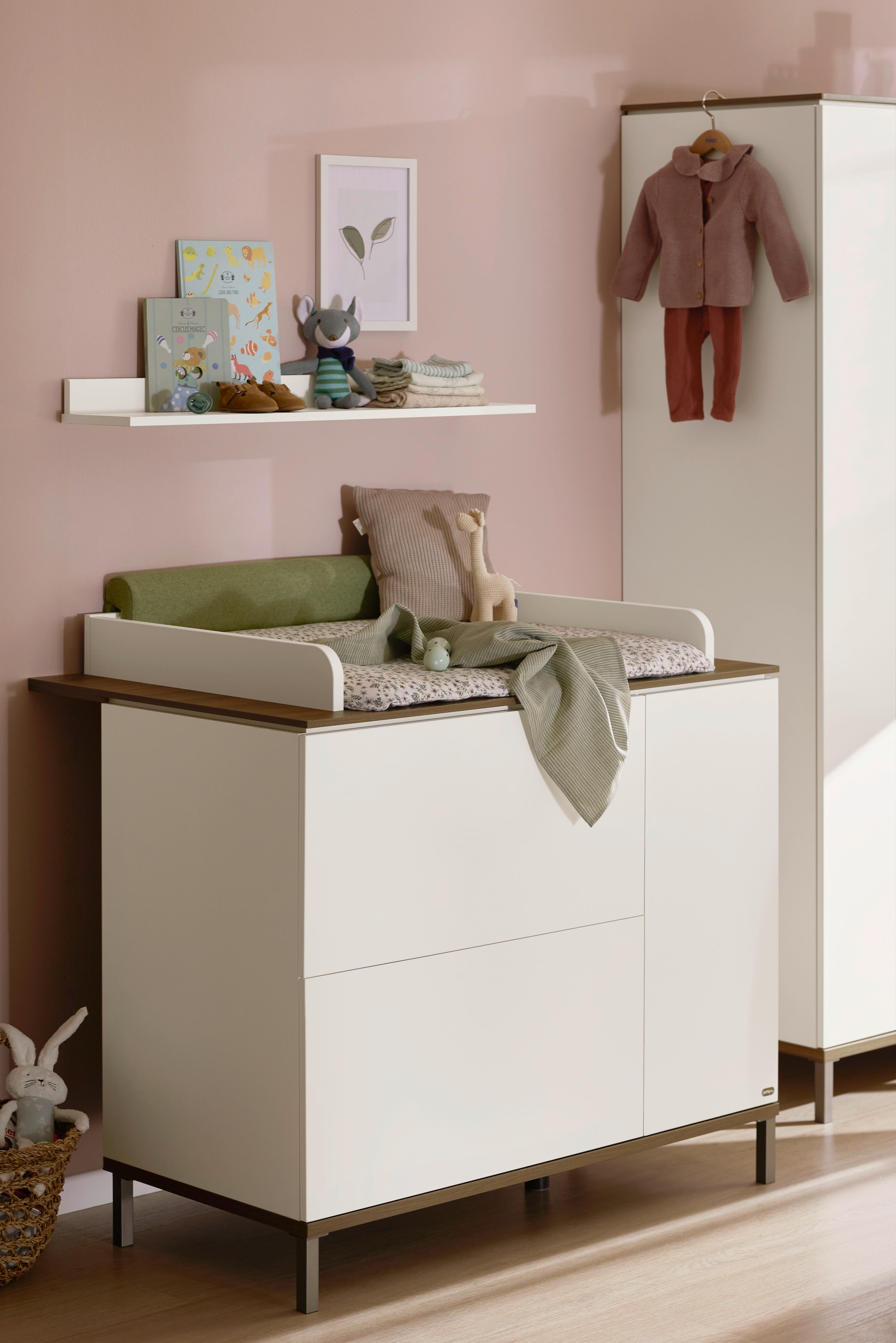 YUNY by PAIDI Wickelkommode »LOVELY ALIV mit abnehmbarem Aufsatz, 2 Schubladen und einer Tür«, bis 50 kg, yuny by PAIDI, 109,9 cm
