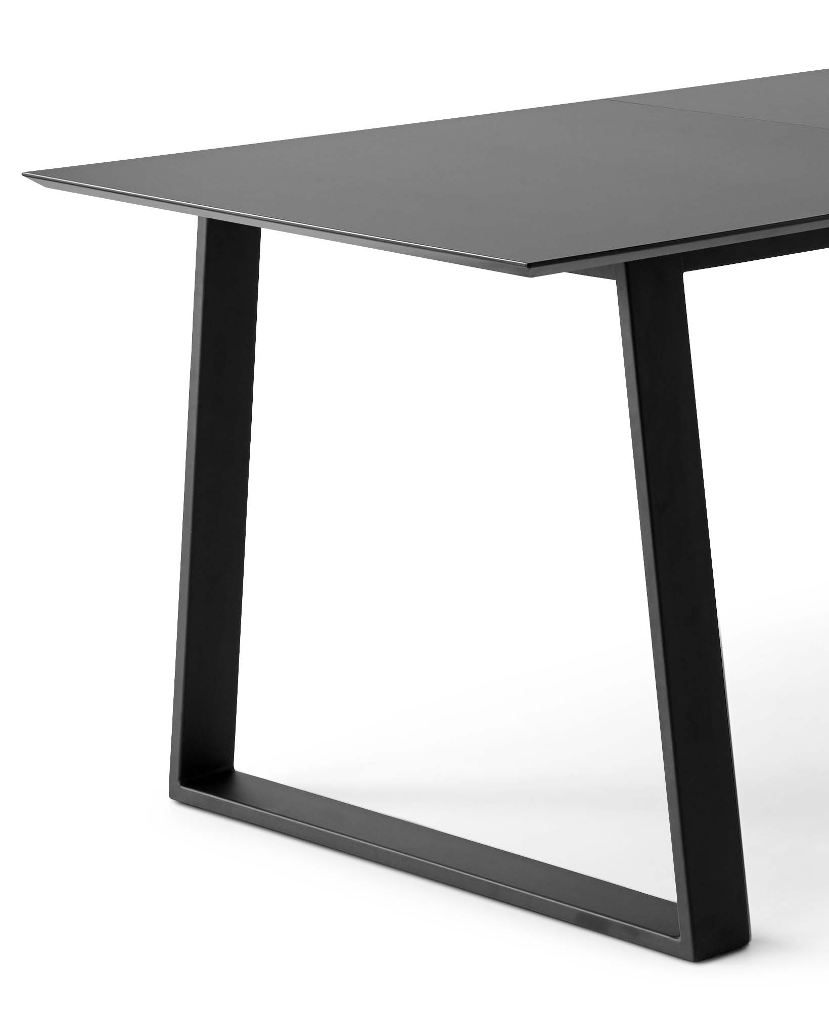 Hammel Furniture Esstisch »Meza Designtisch mit Auszugsfunktion und 2 Einlegeplatten«, (1 St.), rechteckige Tischplatte MDF, Trapez Metallgestell
