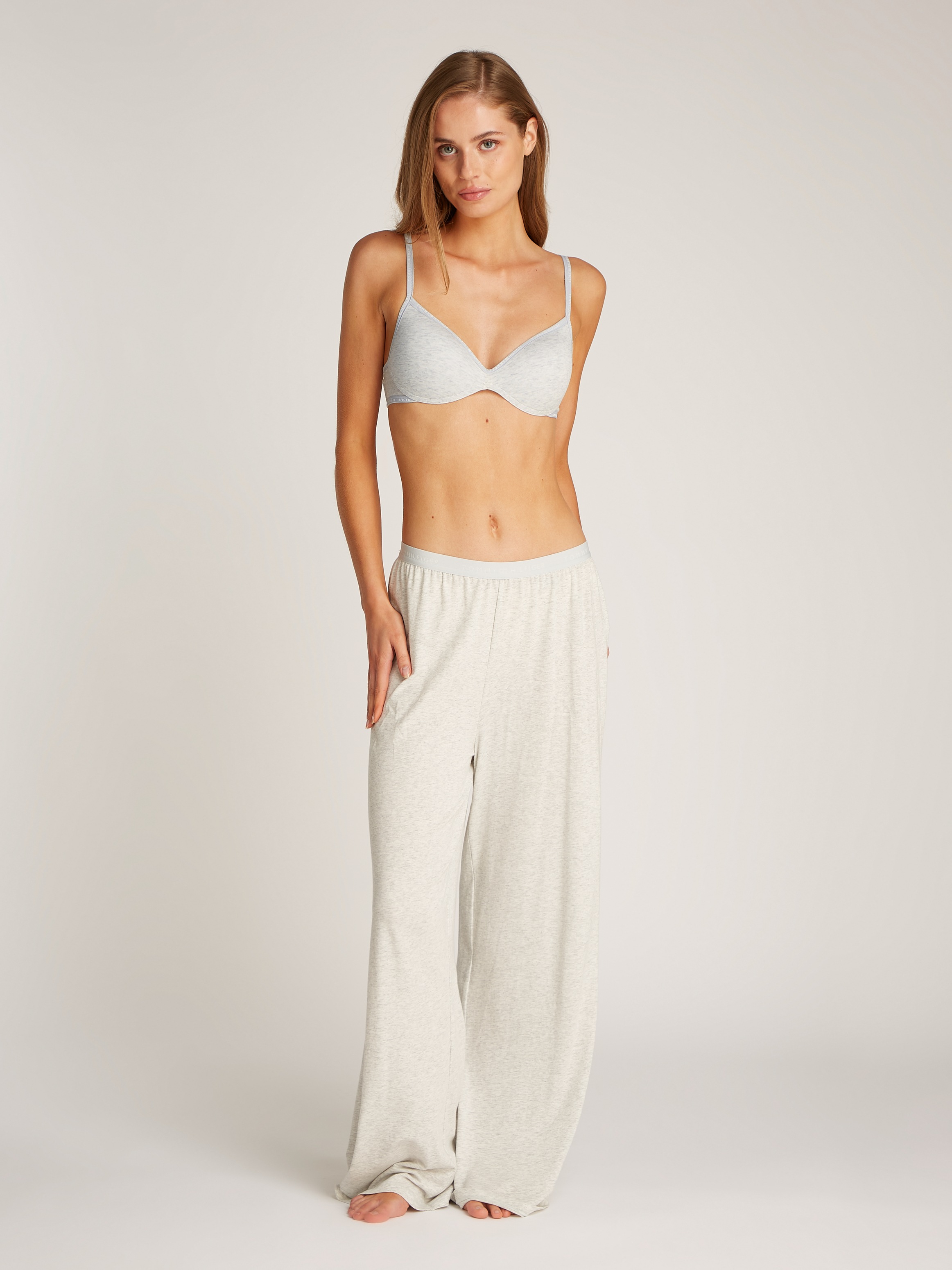 Tommy Hilfiger Underwear Push-up-BH »WIRELESS PUSH UP BRA«, mit Logoschriftzügen an den Kanten