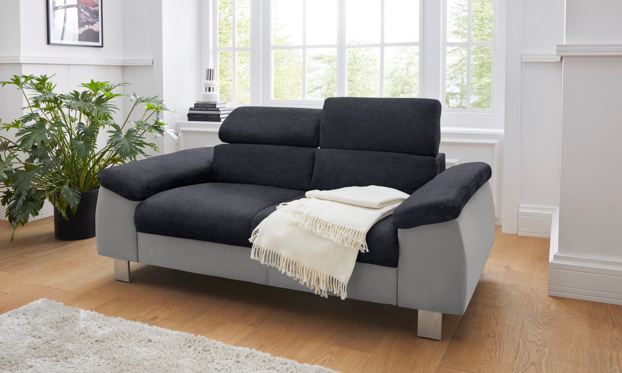 COTTA Polstergarnitur »Komaris«, (Set), Set bestehend aus: 2-Sitzer mit Kopfteilverstellung & Hocker